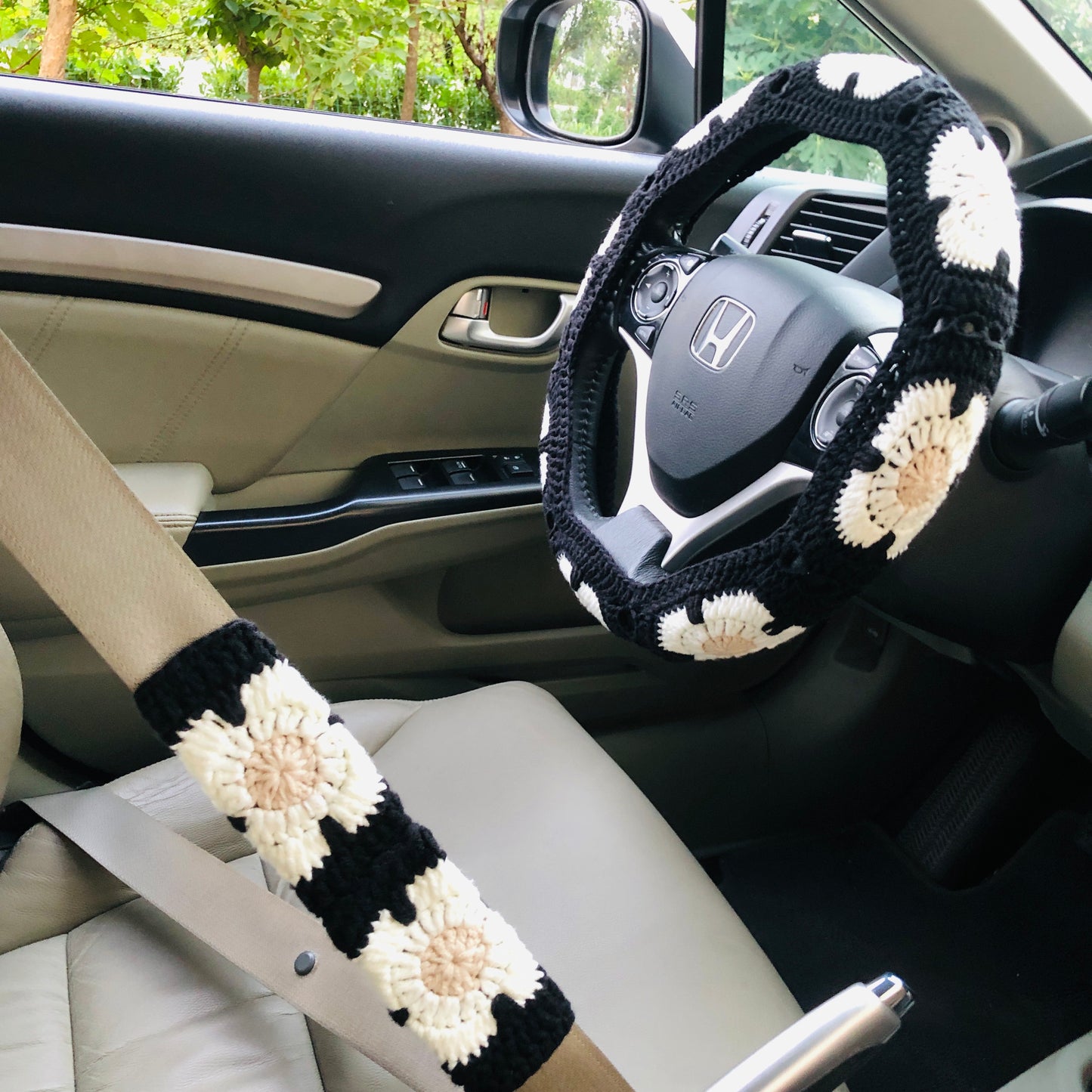 Steering Wheel Cover for women, Crochet black flower seat belt Cover, Car Accessories decorations