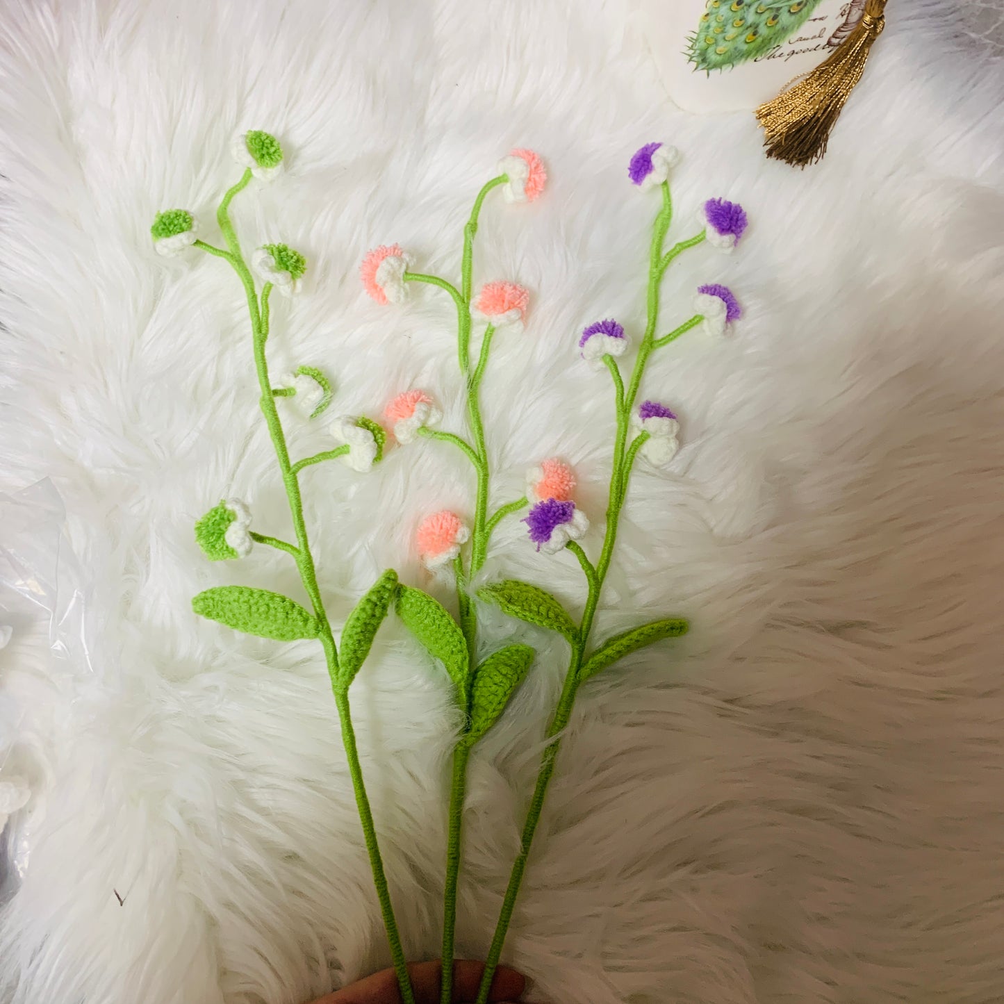 Handmade Crochet flowers babysbreath a bunch of flowers for girlfriends/mothers/lovers/friends artifact handicraft flower Anniversary gift