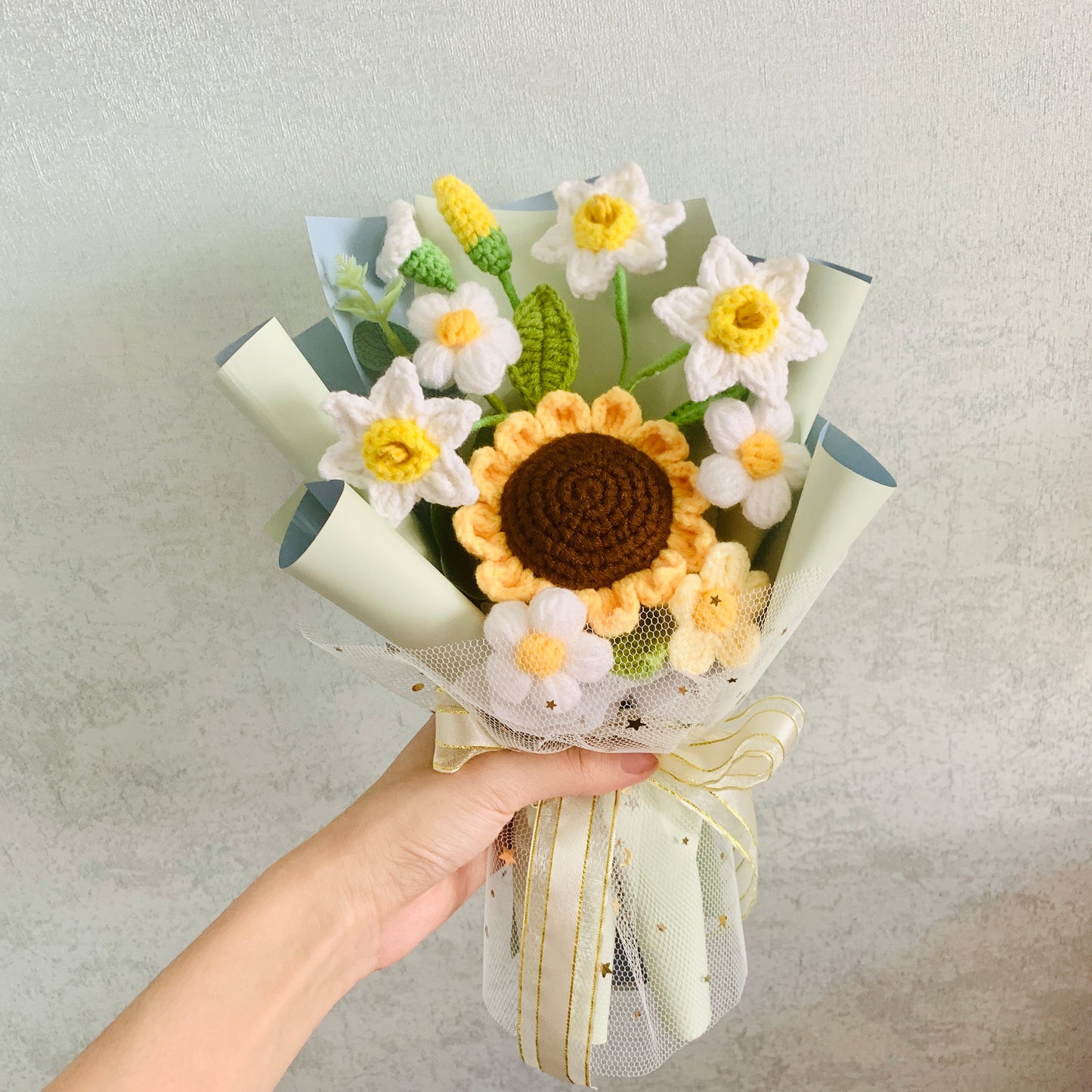Crochet flowers, rose daffodilly flower ornaments, cute A bunch of flower Anniversary bouquet Gift for her flower ornaments