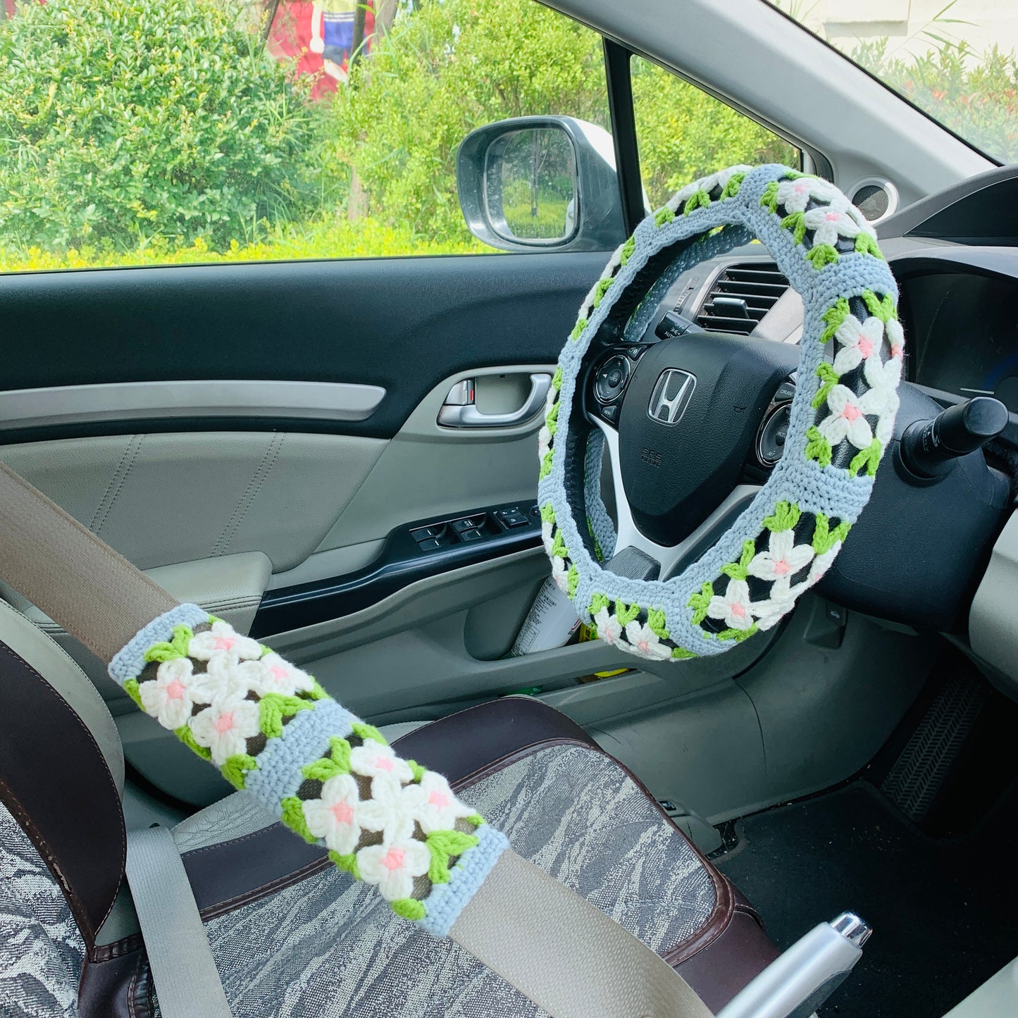 Handmade crochet Steering Wheel Cover for women, Cute flower seat belt Cover, Car interior Accessories decorations