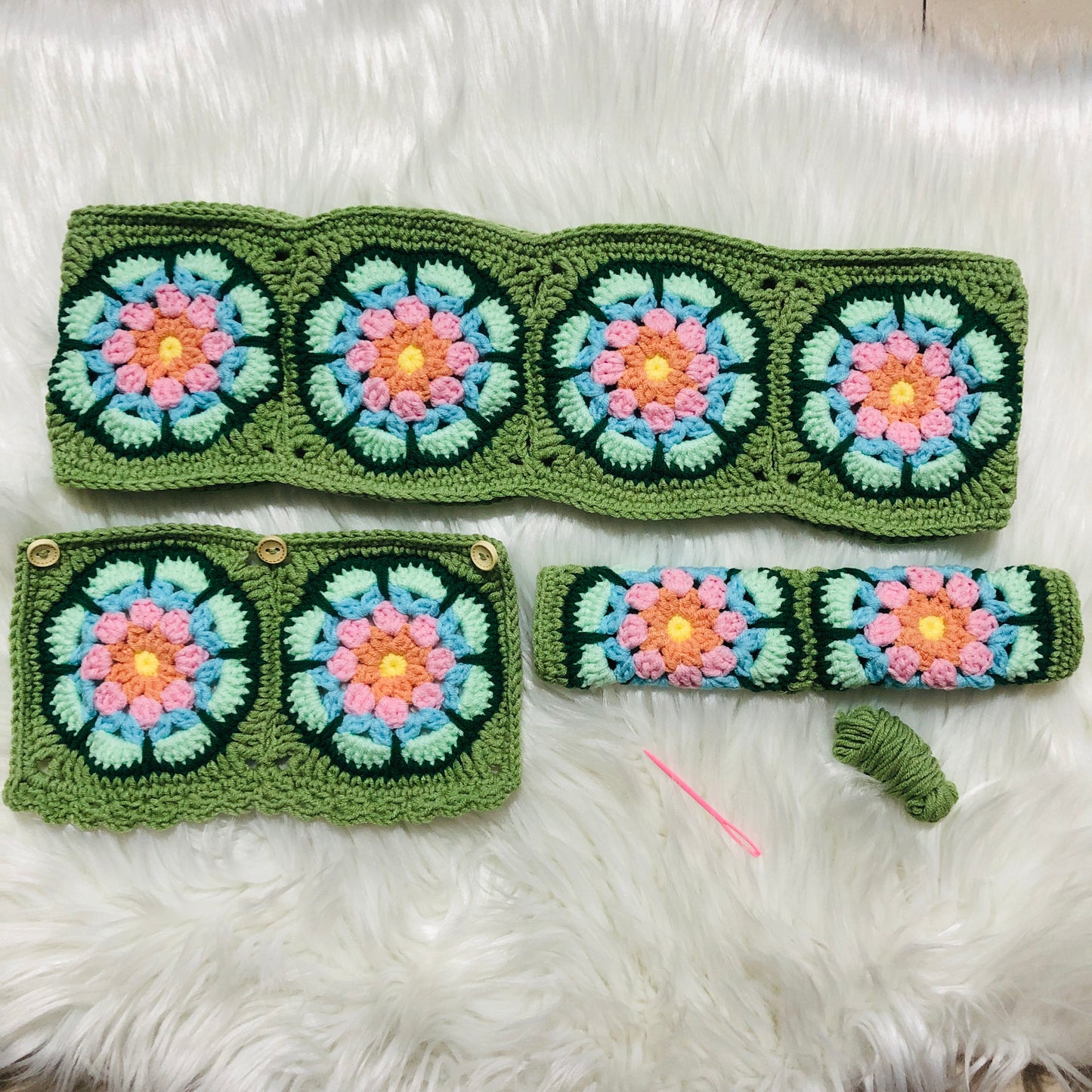 Steering Wheel Cover for women, Crochet Galsang Green flower seat belt Cover, Car Accessories decorations