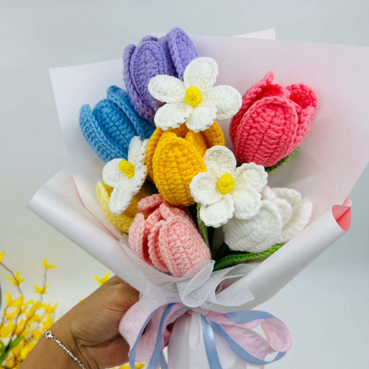 🌸 Handmade Crochet Flower Bouquet – Knitted Tulips & Daisies Gift for Home Décor, Birthday, or Anniversary