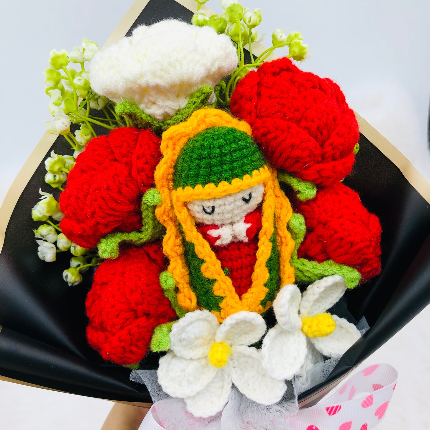 Handmade Crochet Virgin Mary Rose Bouquet, Mother's Day Gift, Valentine's Day Decoration, Christmas Halloween Thanksgiving Decor, Fake Flower Arrangement
