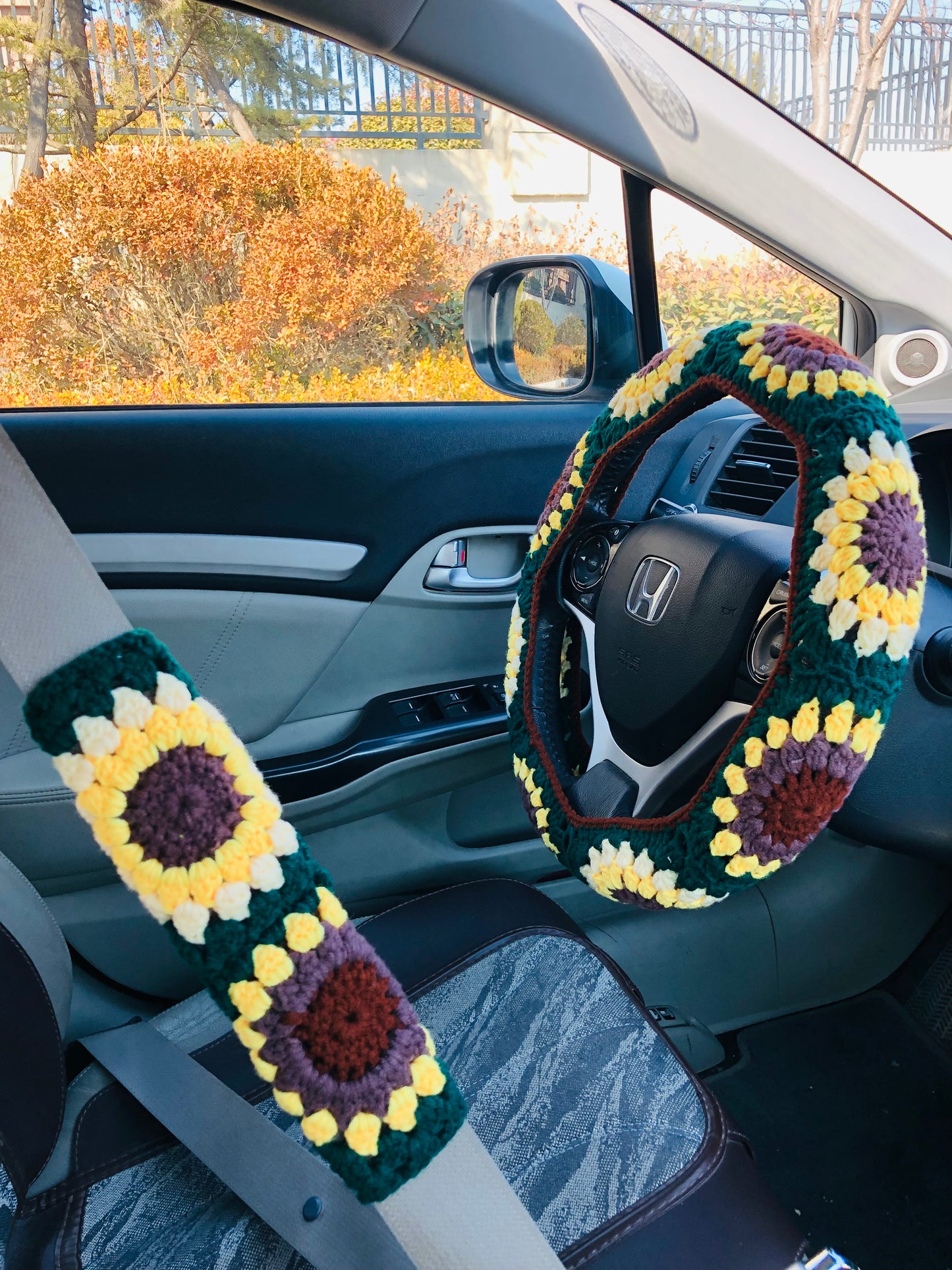 Steering Wheel Cover for women, Crochet cute green flower seat belt Cover, Car Accessories decorations