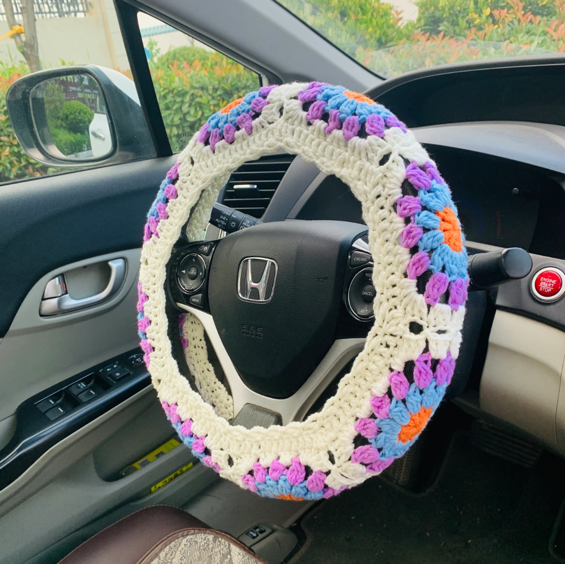 Crochet  handmade Steering Wheel Cover for women, cute daisy flower seat belt Cover, Car interior Accessories decorations