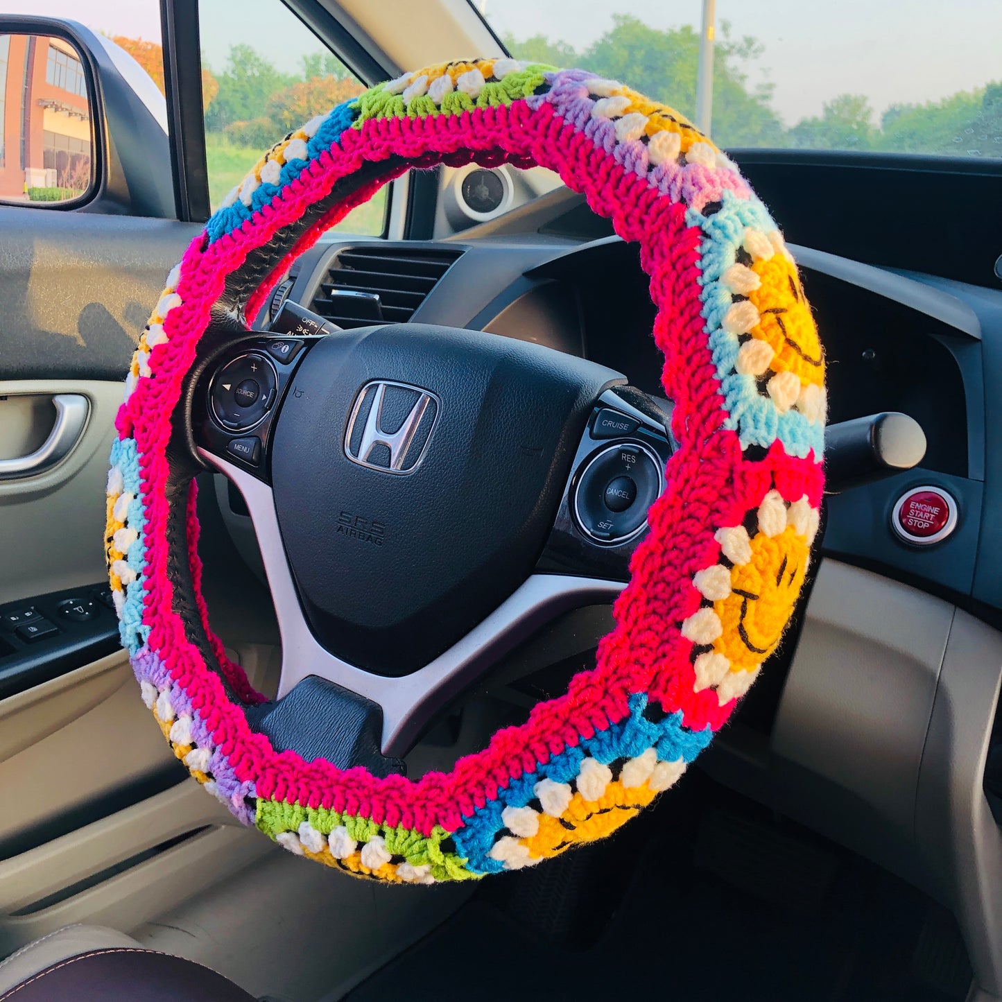 Steering Wheel Cover for women, Crochet Colorful smiley face flower seat belt Cover, Car Accessories decorations