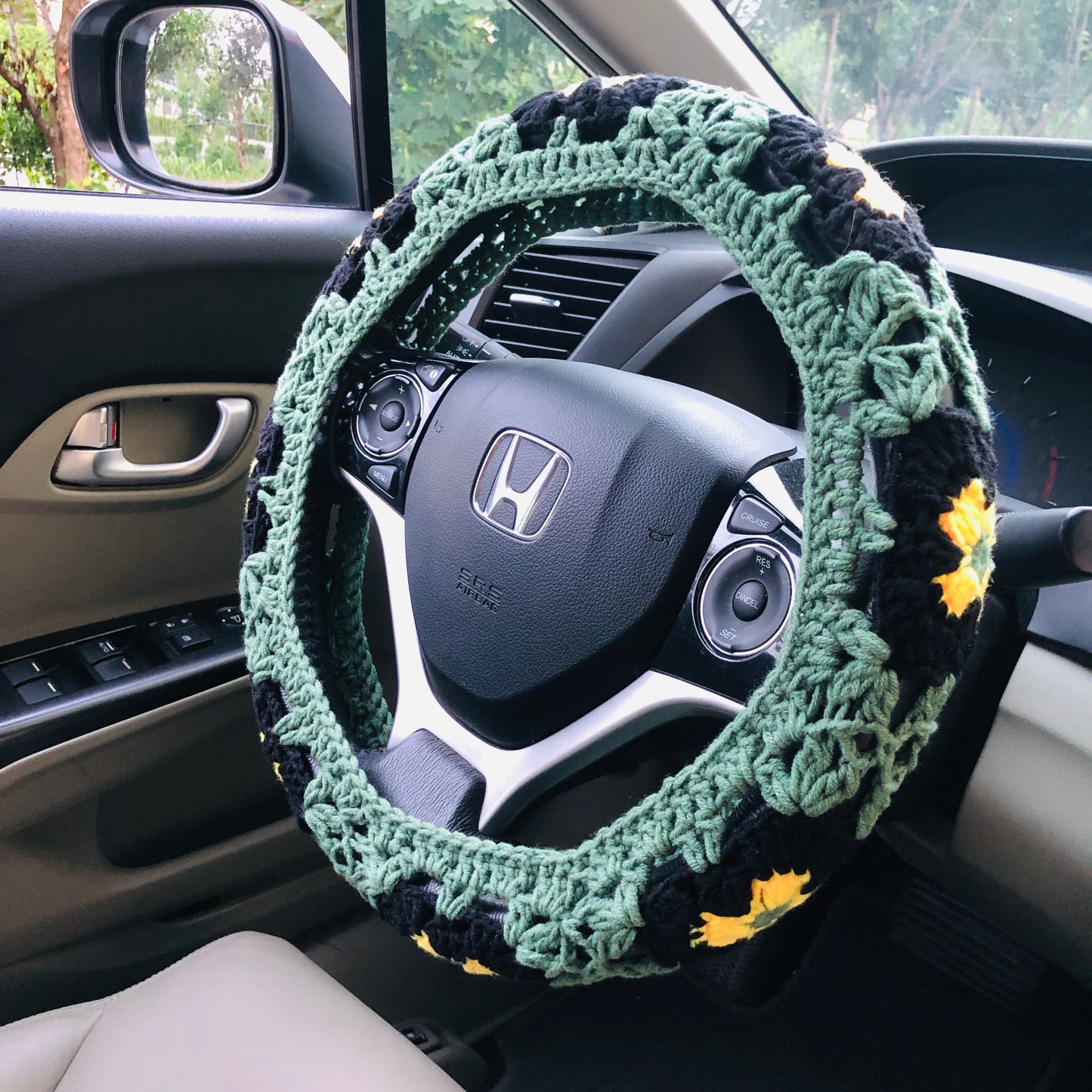 Steering Wheel Cover for women, Crochet butterfly flower seat belt Cover, Car Accessories decorations