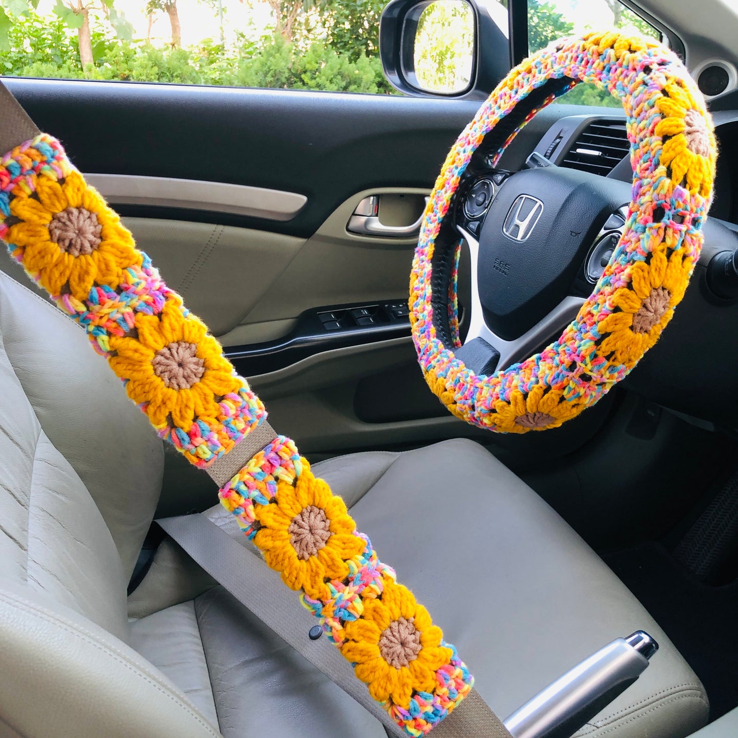 Steering Wheel Cover for women, Crochet cute Strawberry flower seat belt Cover, Car Accessories decorations