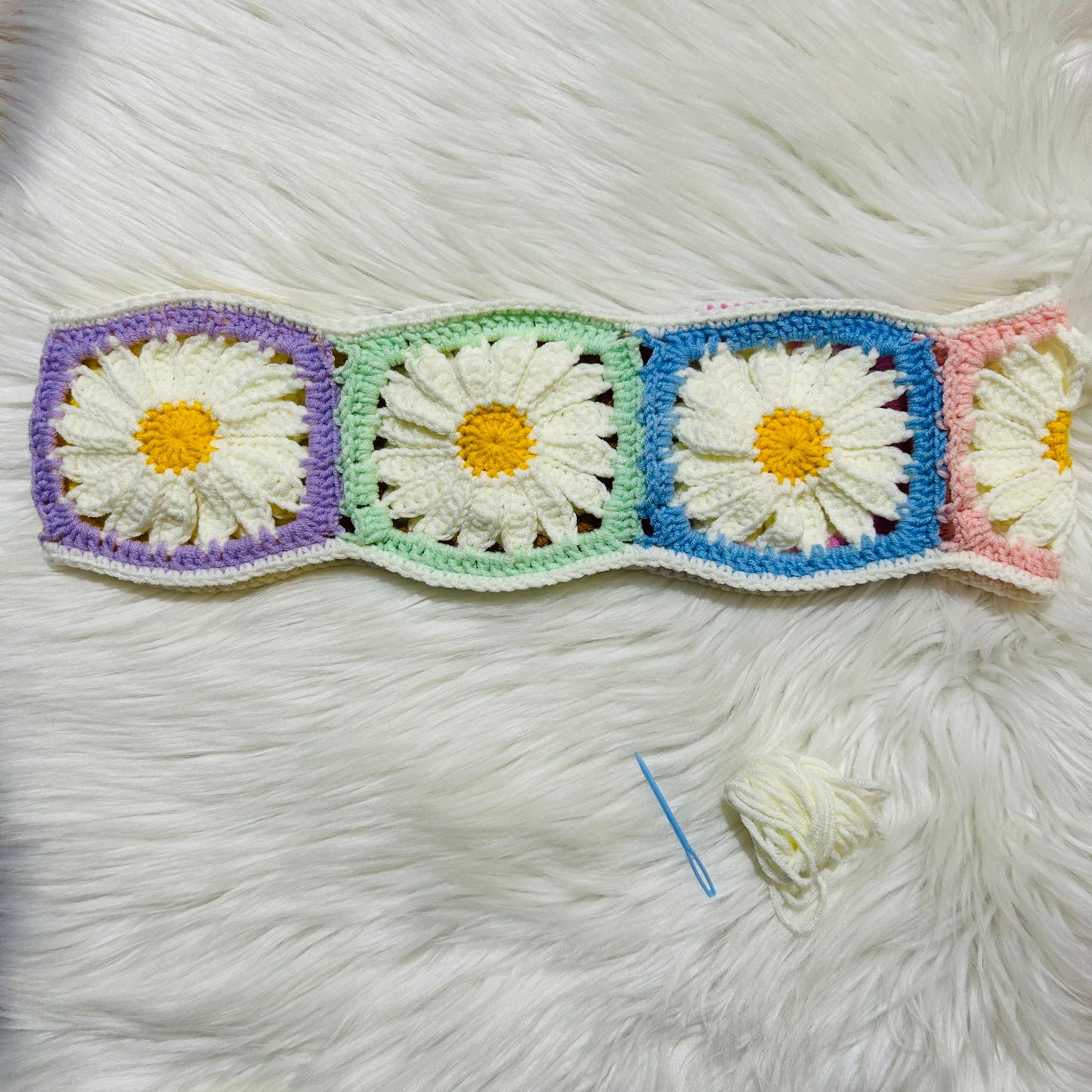 Steering Wheel Cover for women, Crochet cute colorful daisy flower seat belt Cover, Car Accessories decorations