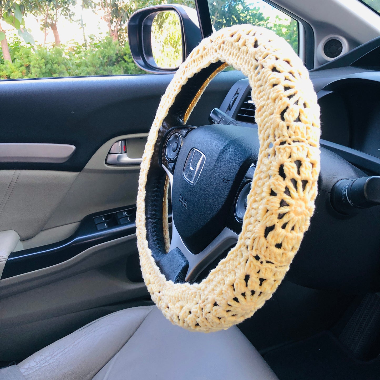 Steering Wheel Cover for women, Crochet yellow flower seat belt Cover, Car Accessories decorations