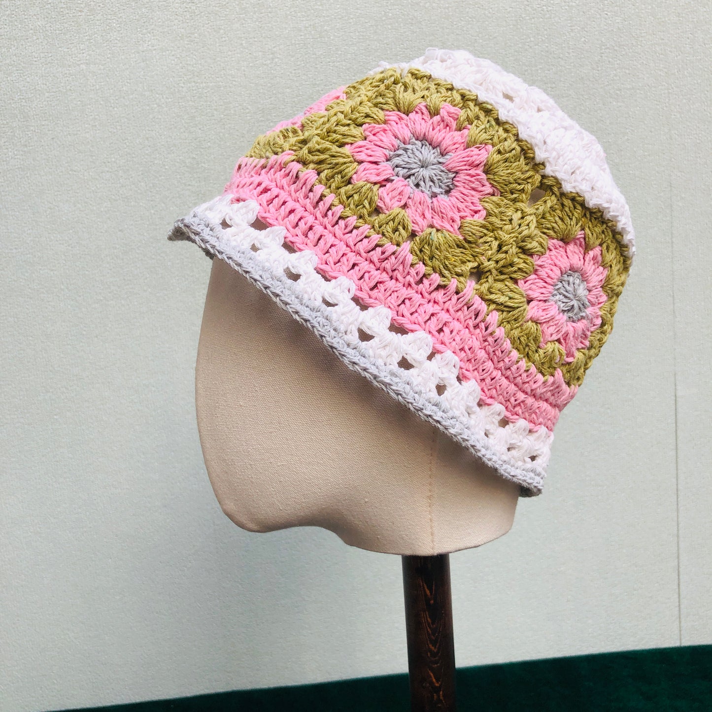 Crochet Hat, Granny Square Bucket Hat, Pink whtie Handmade Knitted Hat