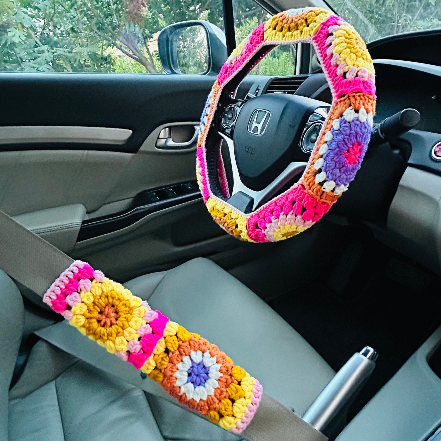 Steering Wheel Cover for women, Crochet Colorful flower seat belt Cover, Car Accessories decorations