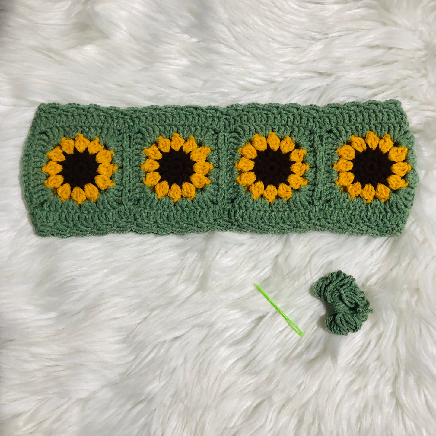 Steering Wheel Cover for women, Crochet sunflower seat belt Cover, Car Accessories decorations