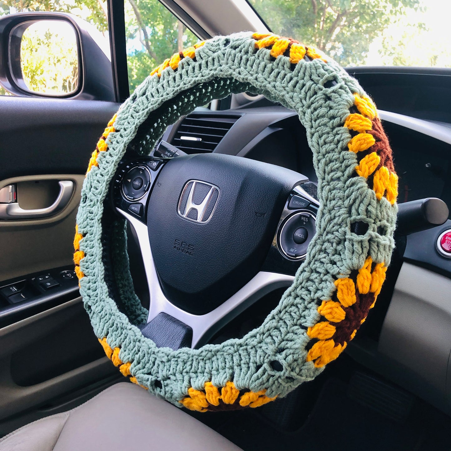 Steering Wheel Cover for women, Crochet sunflower seat belt Cover, Car Accessories decorations