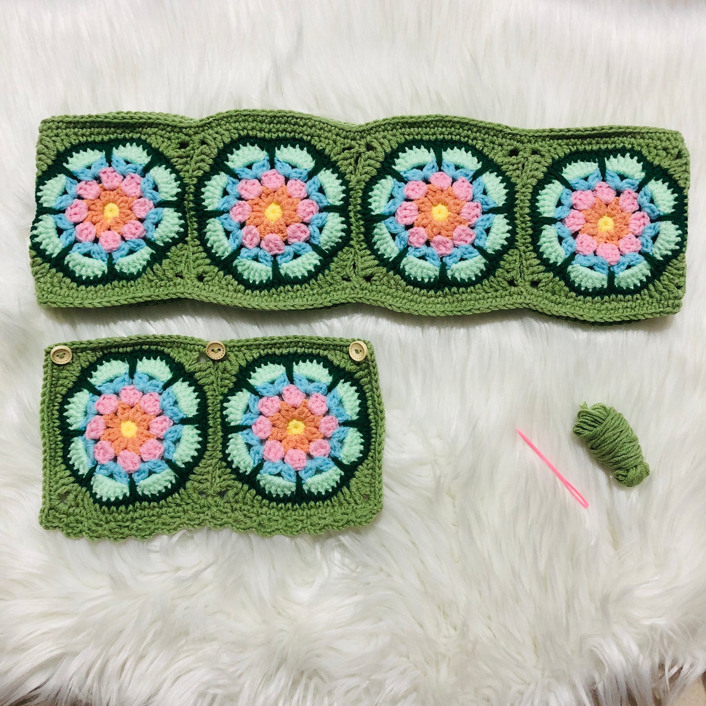 Steering Wheel Cover for women, Crochet Galsang Green flower seat belt Cover, Car Accessories decorations