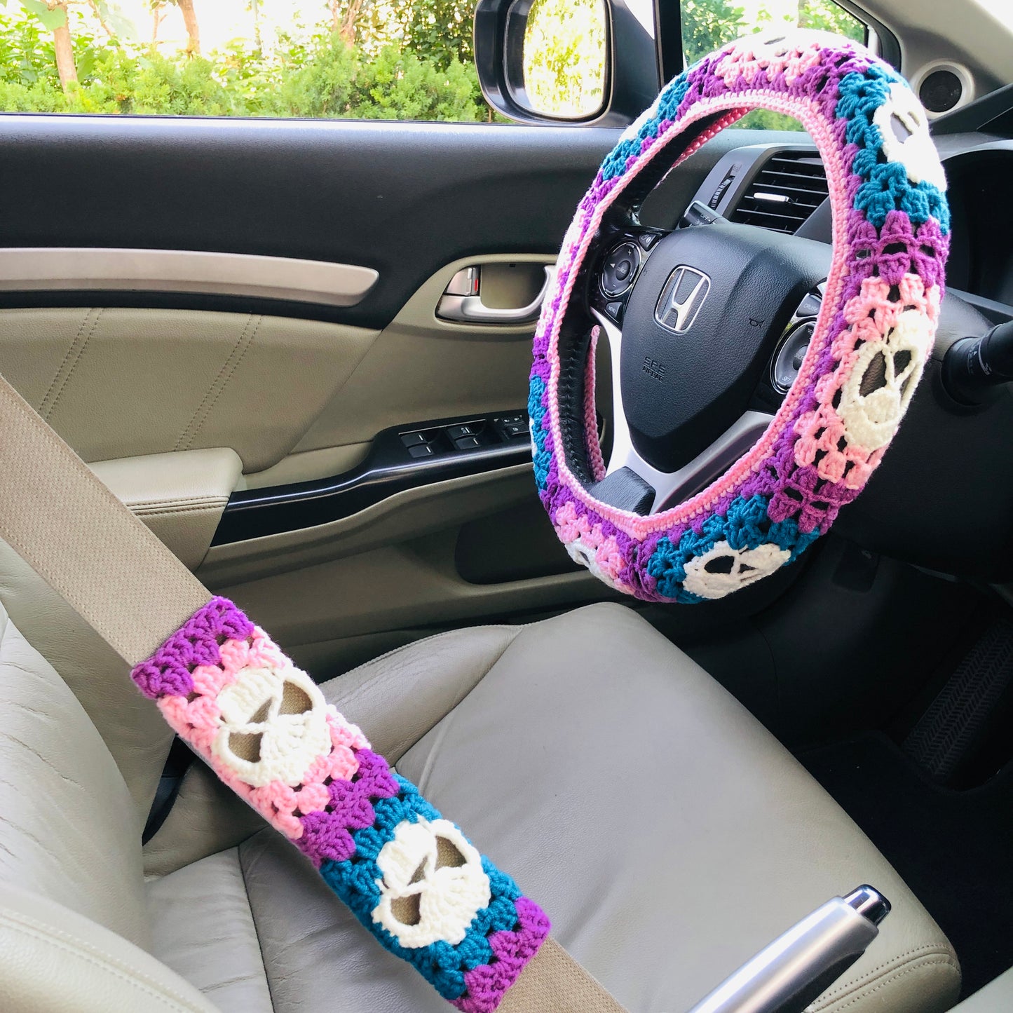 Steering Wheel Cover for women, Crochet Mysterious Skeleton seat belt Cover, Car Accessories decorations