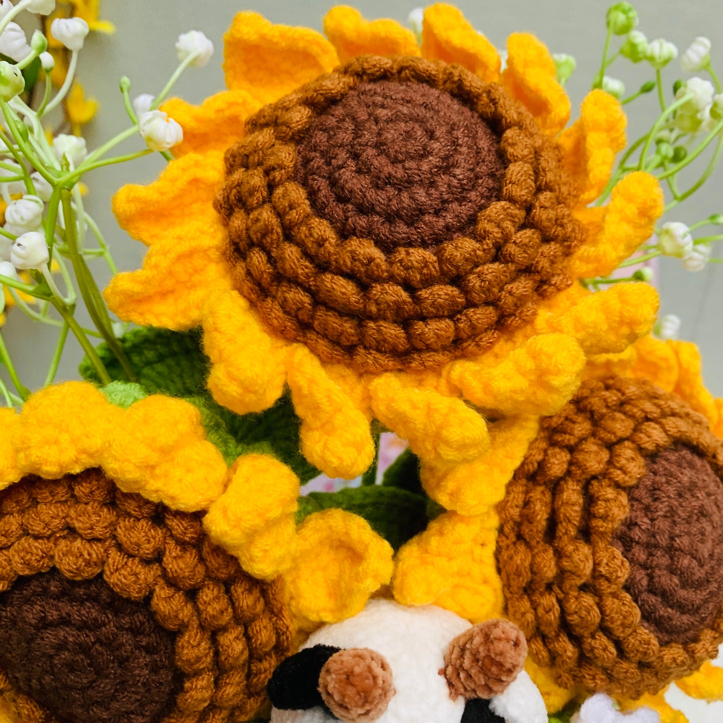 Crochet flowers, sunflower cow ornaments, cute A bunch of flower Anniversary bouquet Gift for her flower ornaments