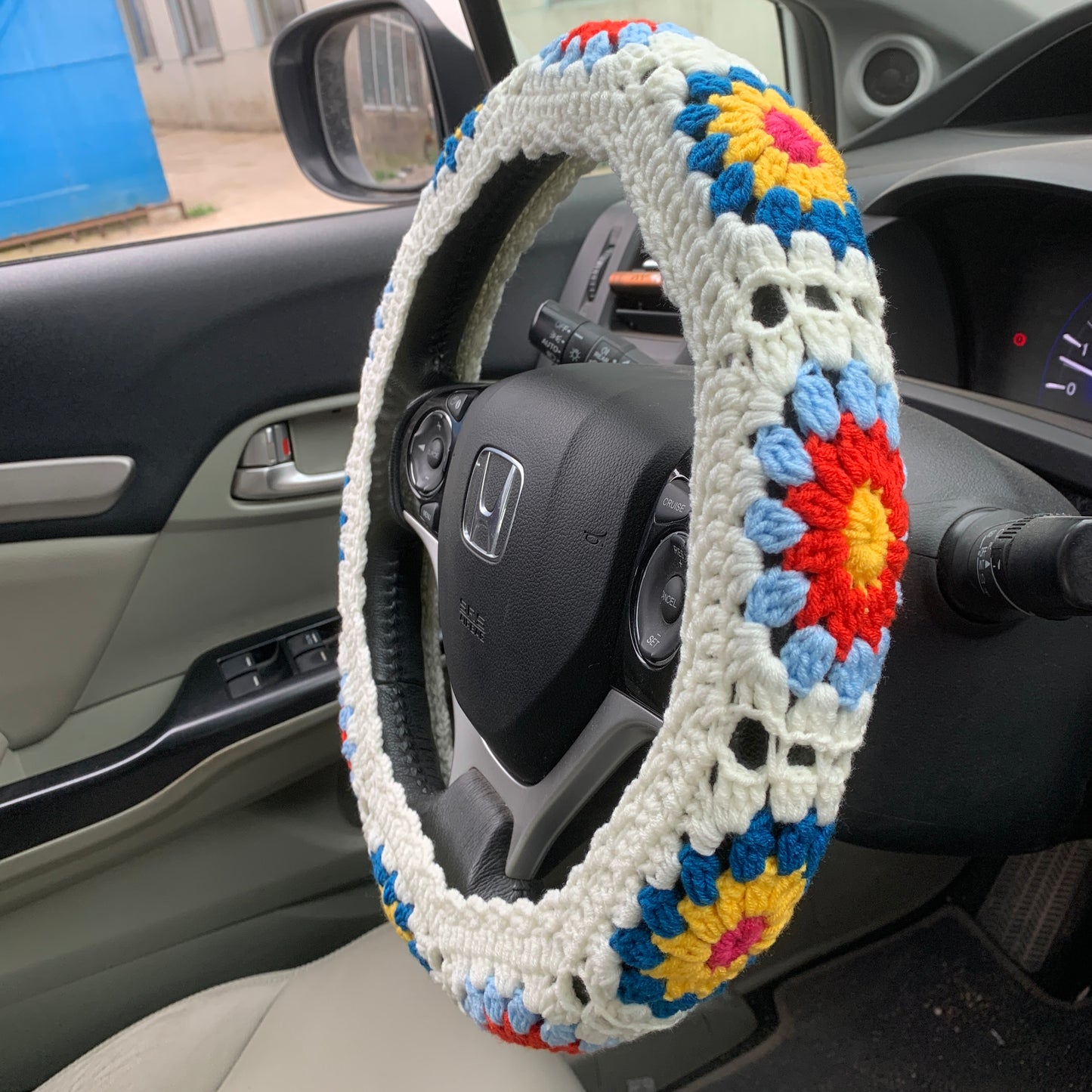 Crochet flower Steering Wheel Cover for women, Crochet seat belt Cover, Car Accessories decorations