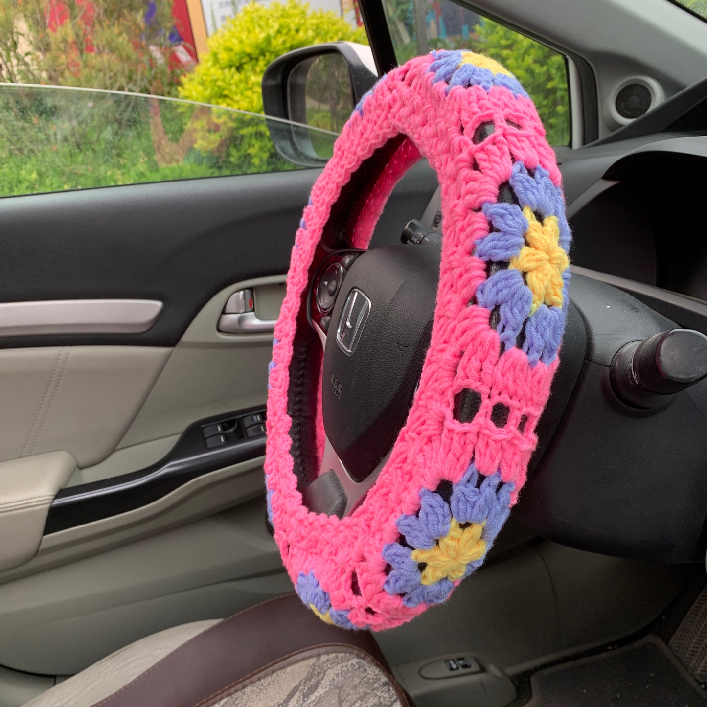 Steering Wheel Cover for women, Crochet cute Pink flower seat belt Cover, Car Accessories decorations