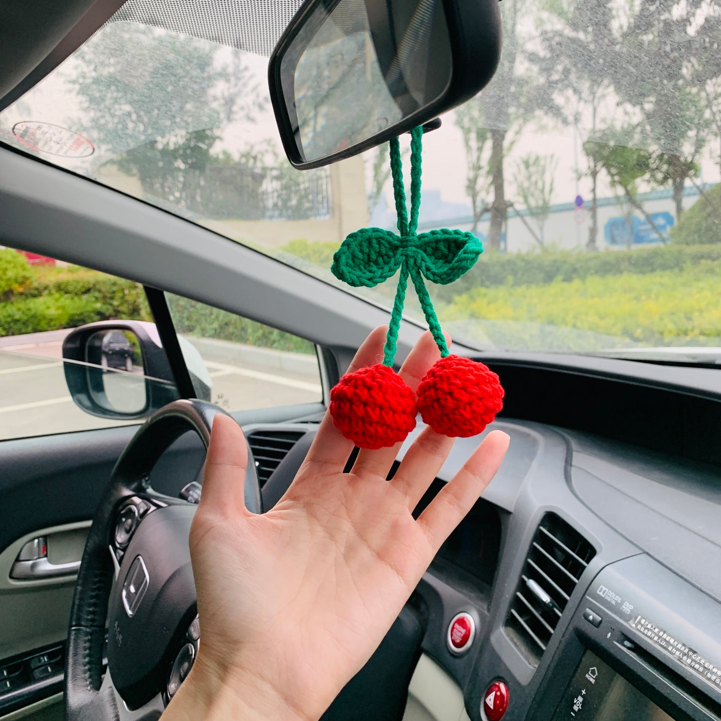 Cute Car Mirror Hanging bracketplant chlorophytum comosum with flower Interior Rear View Mirror Flower Car Accessories Crochet gift for car