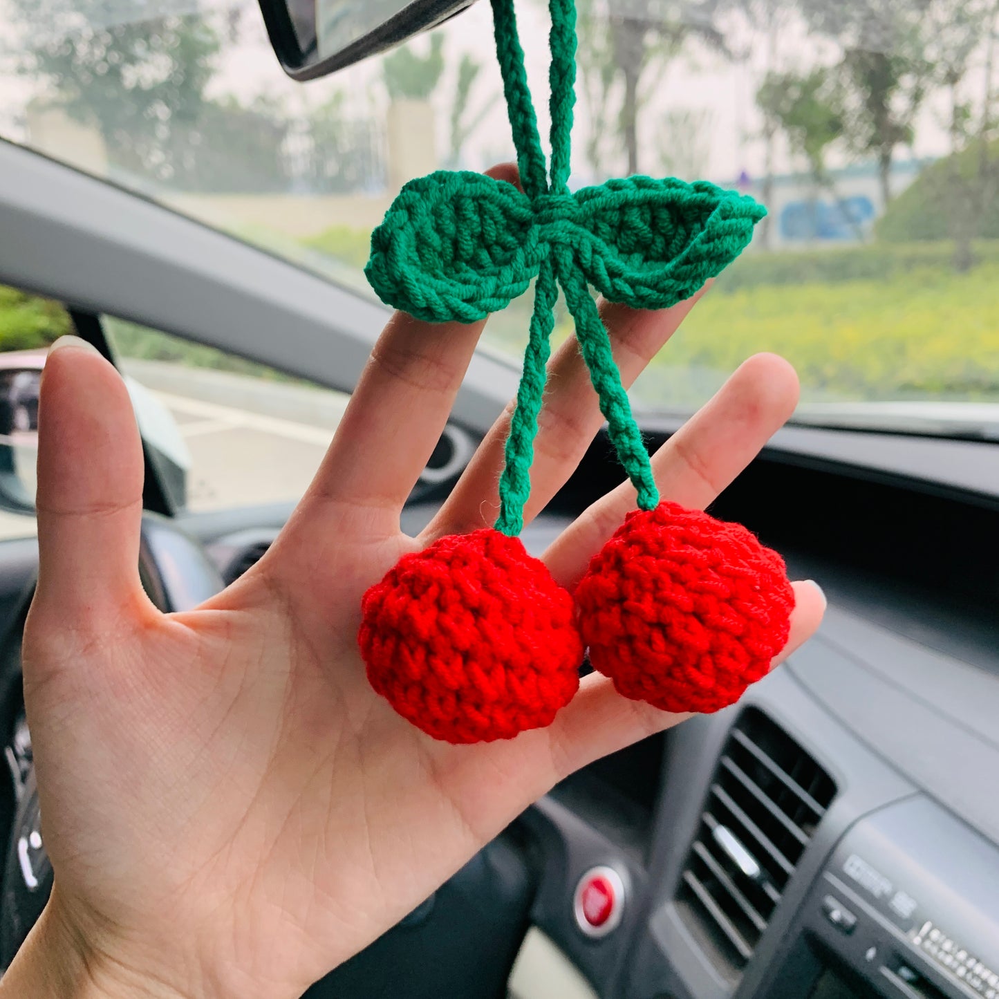 Cute Car Mirror Hanging bracketplant chlorophytum comosum with flower Interior Rear View Mirror Flower Car Accessories Crochet gift for car