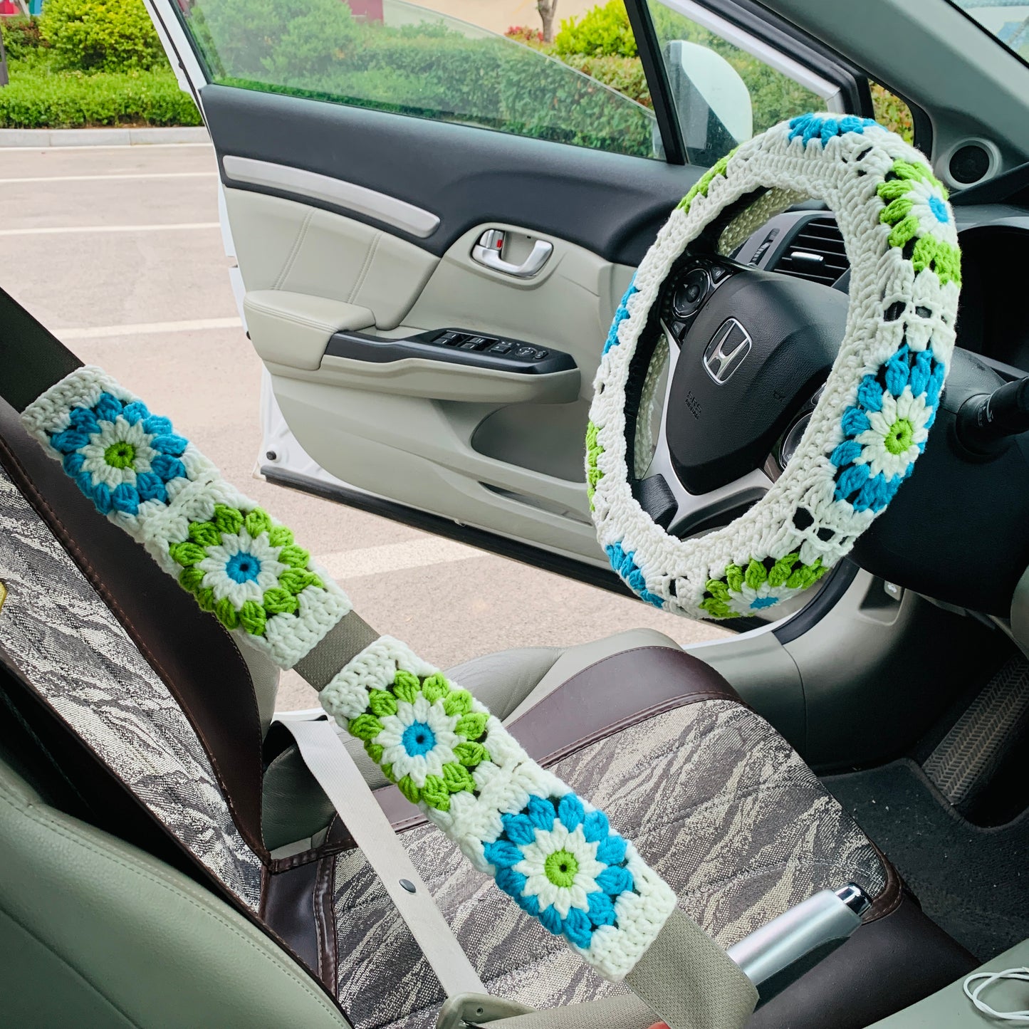 Steering Wheel Cover for women, Crochet cute daisy flower seat belt Cover, kawaii Handmade Car interior Accessories decorations