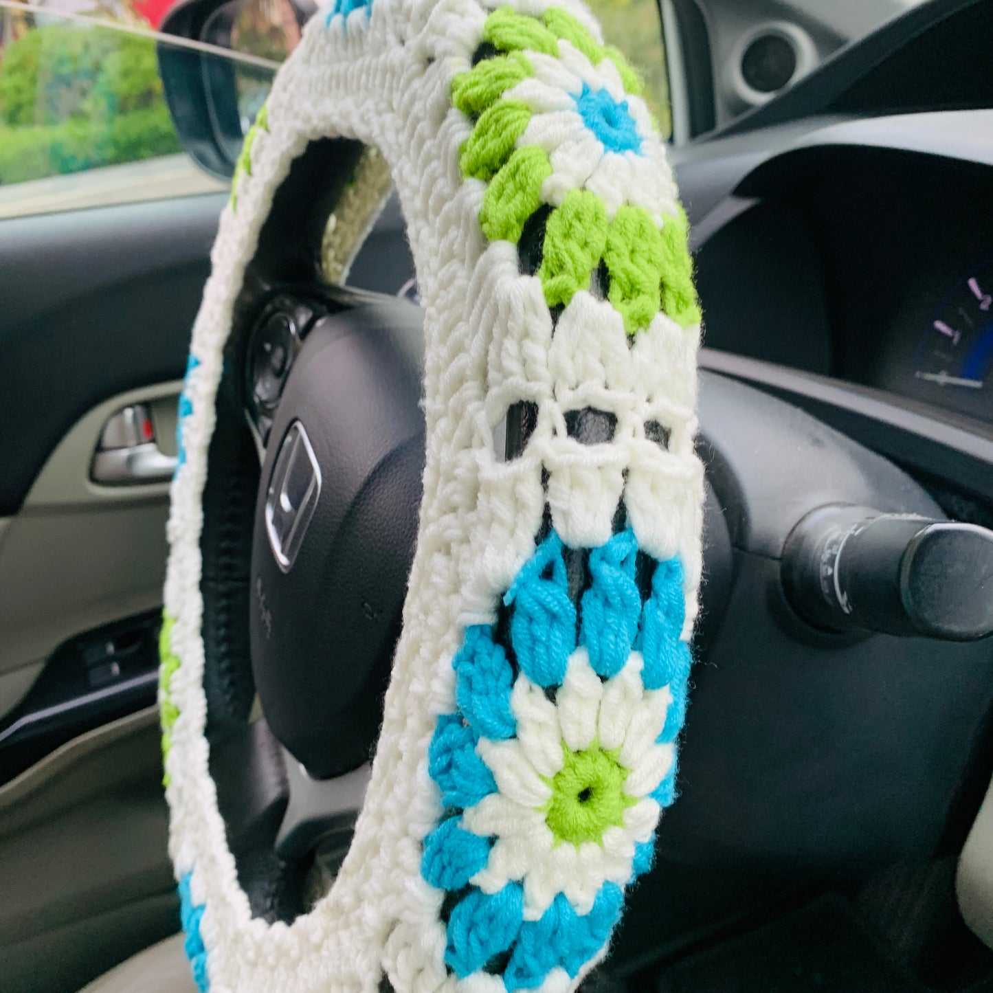 Steering Wheel Cover for women, Crochet cute daisy flower seat belt Cover, kawaii Handmade Car interior Accessories decorations