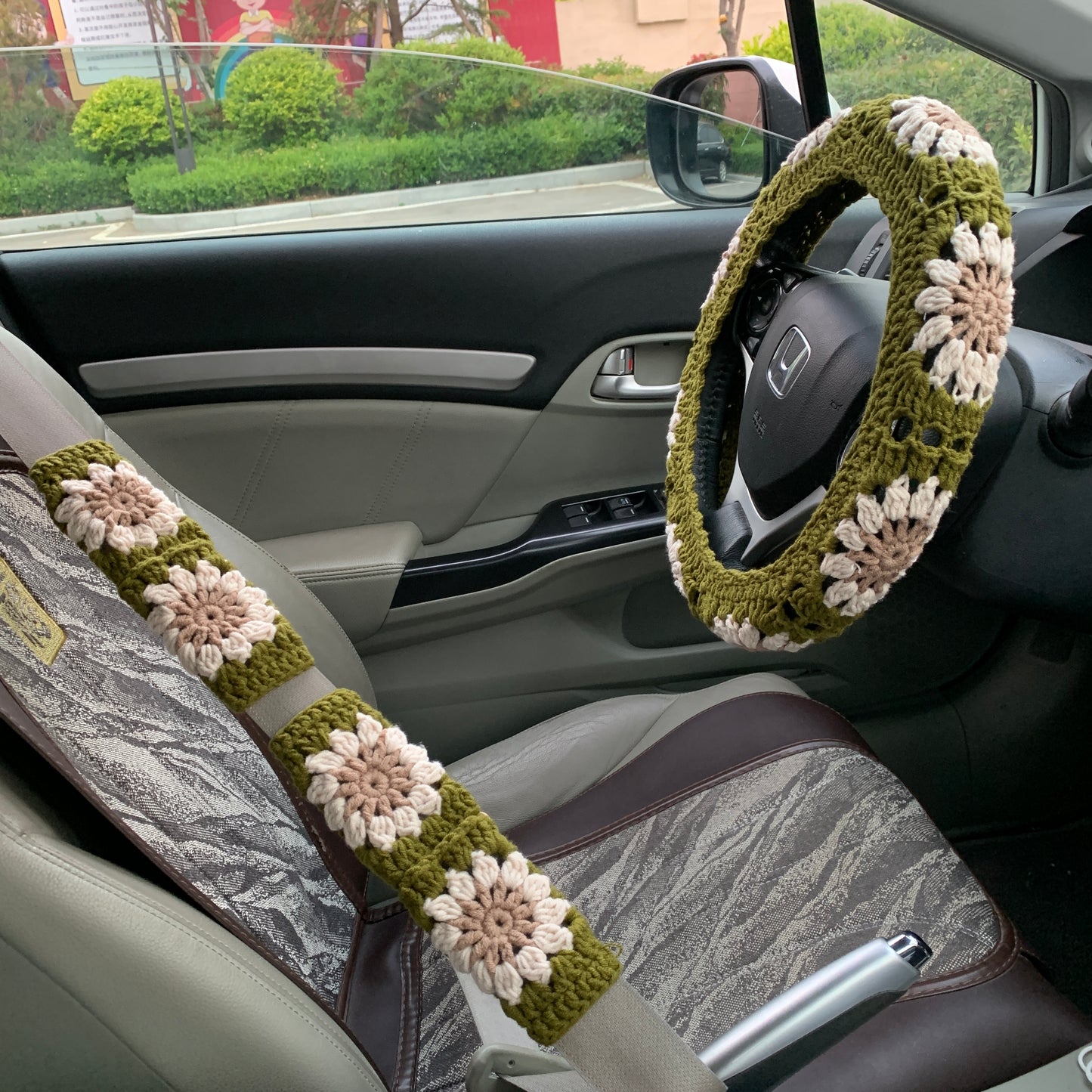 Handmade Steering Wheel Cover for women, Crochet flower seat belt Cover, Car interior Accessories decorations