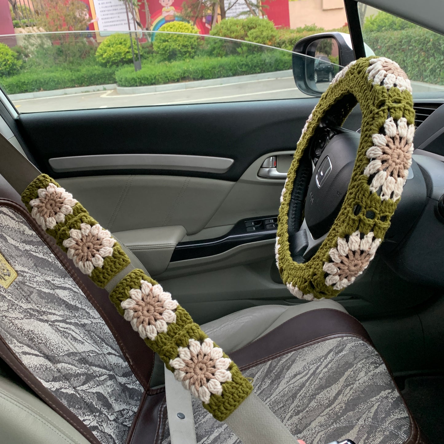 Handmade Steering Wheel Cover for women, Crochet flower seat belt Cover, Car interior Accessories decorations