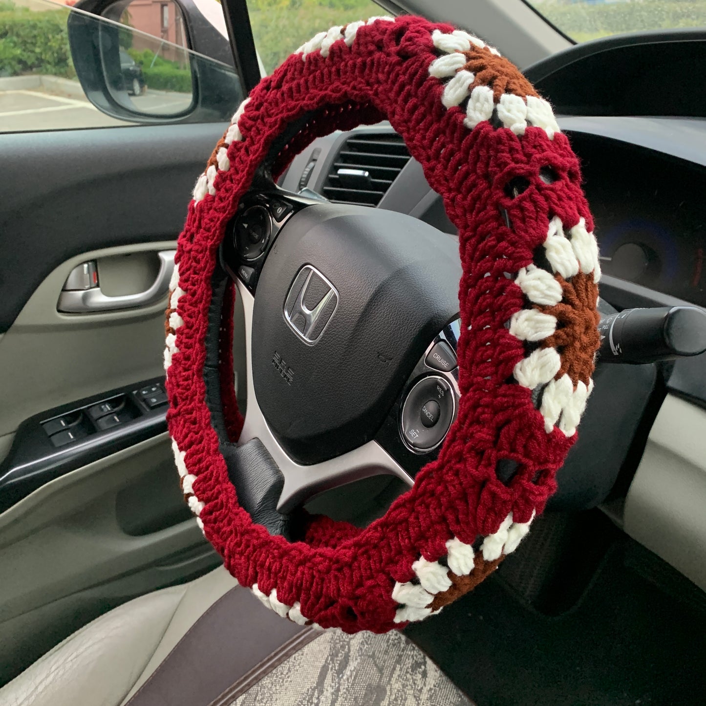 Steering Wheel Cover for women, Handmade Crochet cute daisy flower seat belt Cover, Car interior Accessories decorations