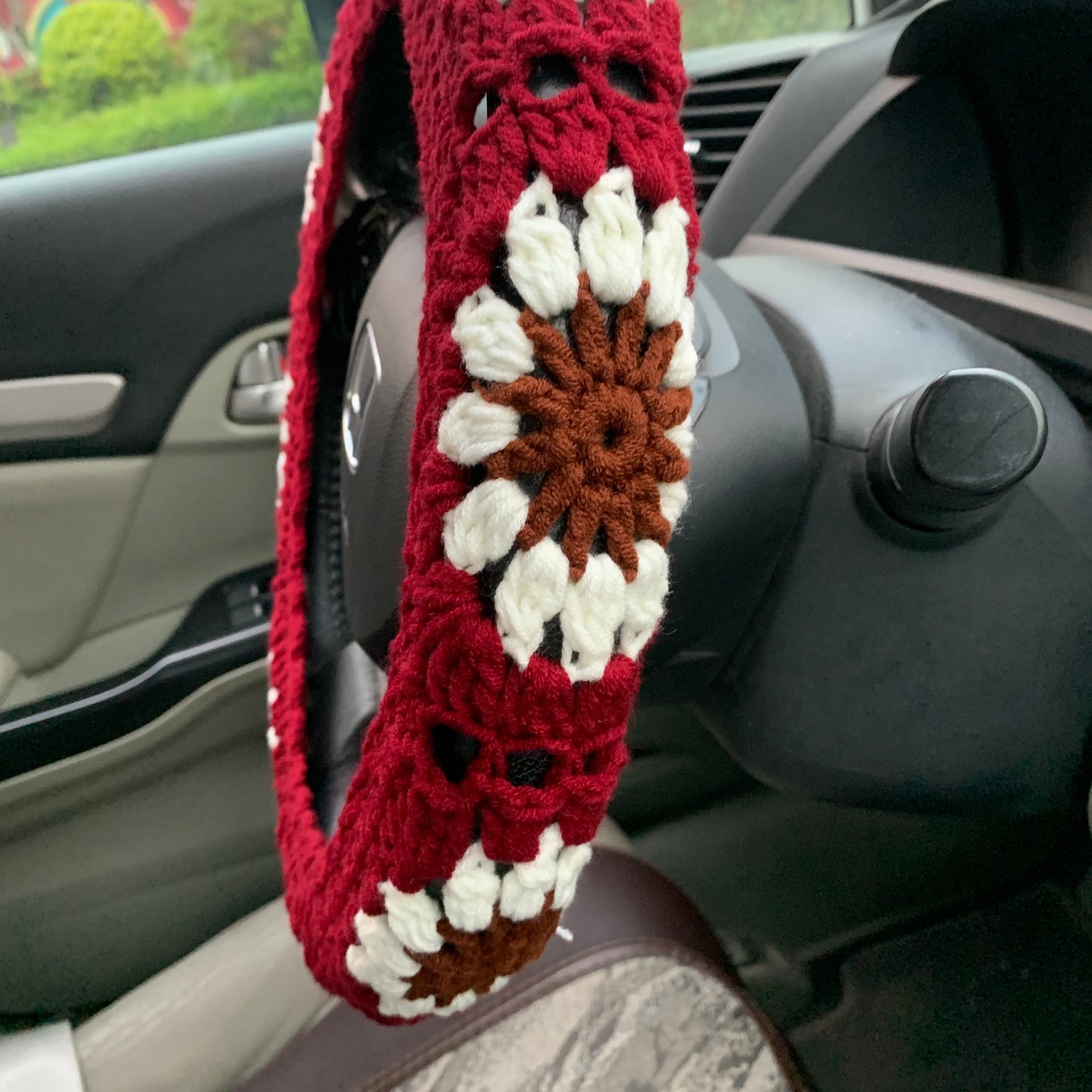 Steering Wheel Cover for women, Handmade Crochet cute daisy flower seat belt Cover, Car interior Accessories decorations