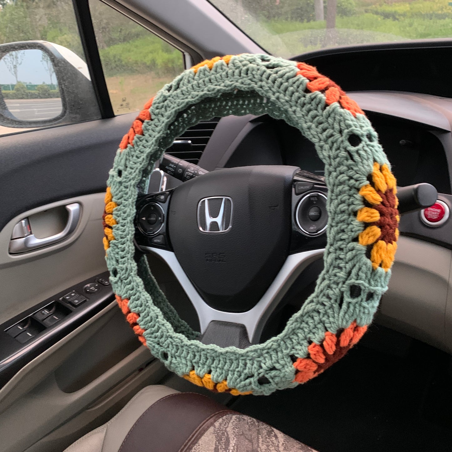 Handmade Steering Wheel Cover for women, cute crochet daisy flower seat belt Cover, Car interior Accessories decorations