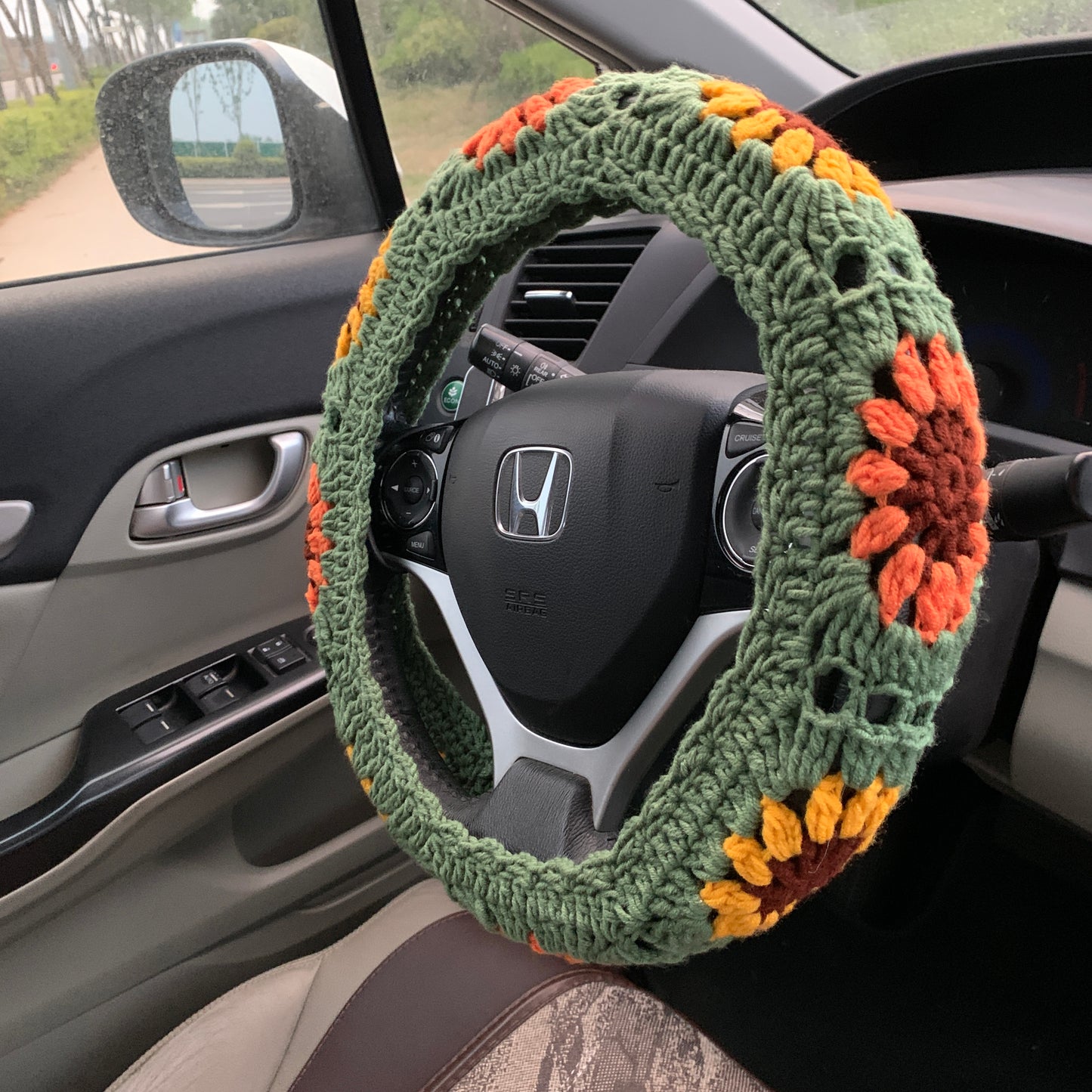 Steering Wheel Cover for women, Crochet cute daisy flower seat belt Cover, kawaii Car interior Accessories decorations