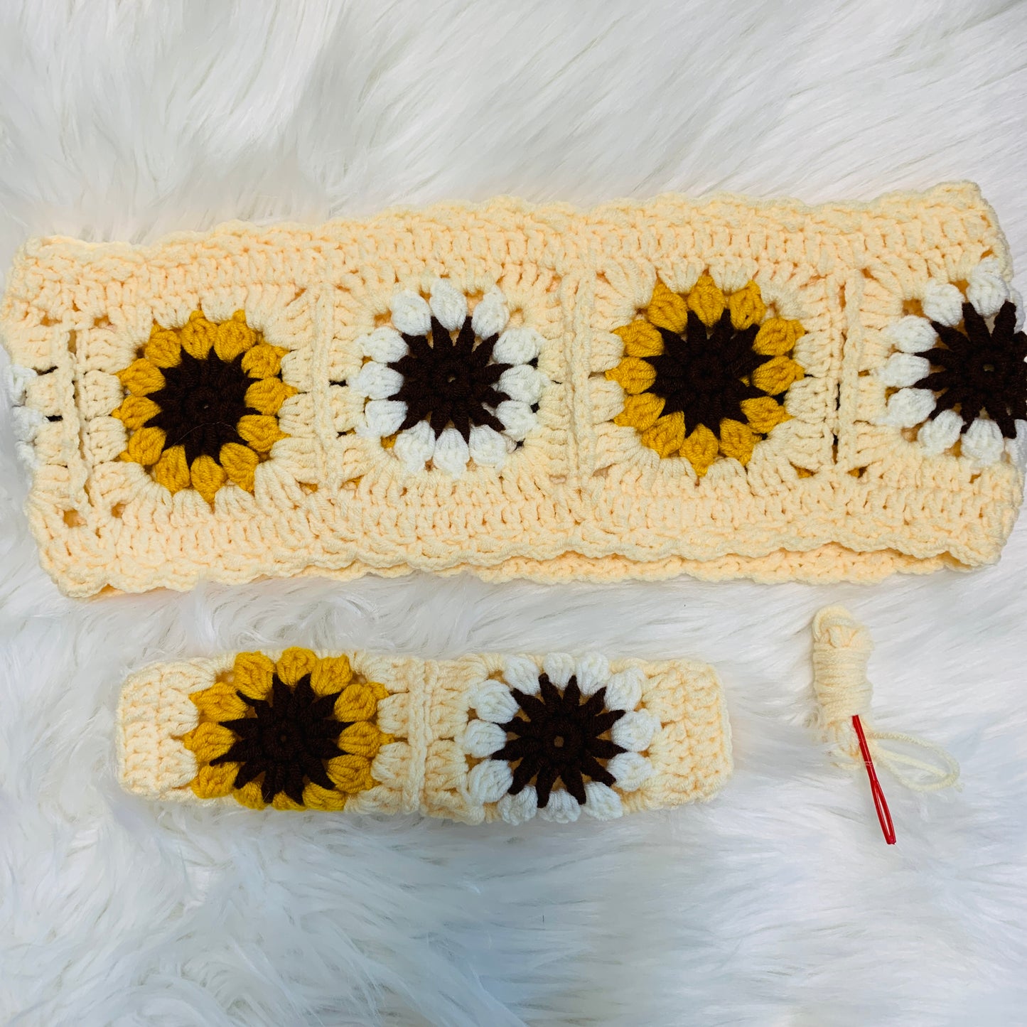 Steering Wheel Cover for women, Crochet cute daisy flower seat belt Cover, kawaii handmade Car interior Accessories decorations