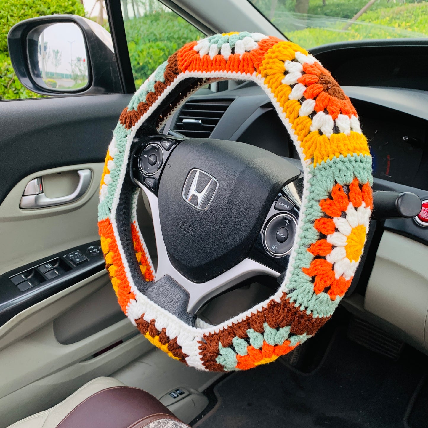 Steering Wheel Cover for women, Crochet cute rainbow flower seat belt Cover, Car Accessories decorations car Interior decor