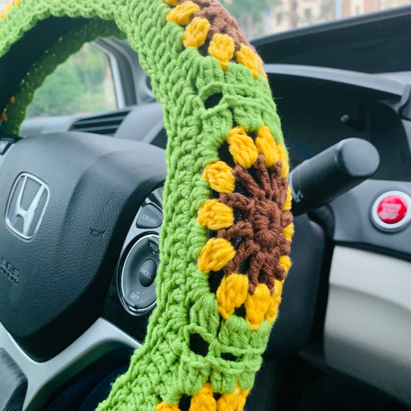 Steering Wheel Cover for women, Crochet Sunflower seat belt Cover, Car Accessories decorations Gift for her