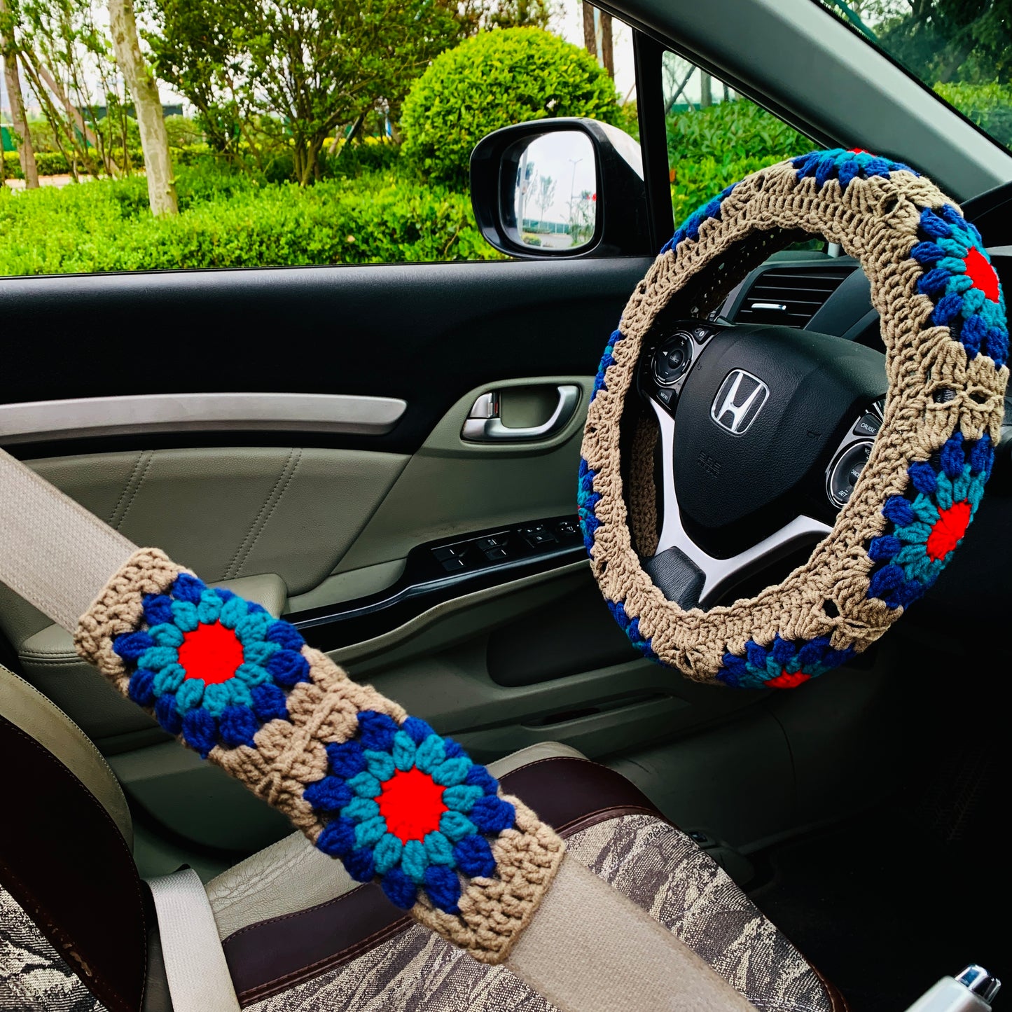 Crochet Steering Wheel Cover for women,  cute rainbow flower seat belt Cover, Car Accessories decorations car Interior decor