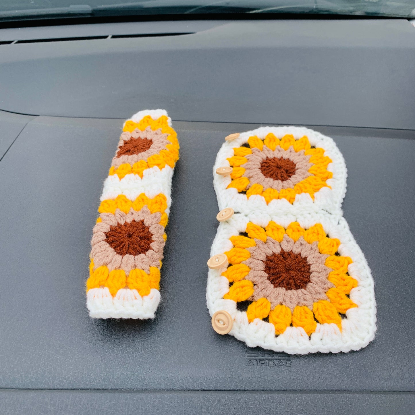 Steering Wheel Cover for women, Crochet White sunflower seat belt Cover, Car Accessories decorations