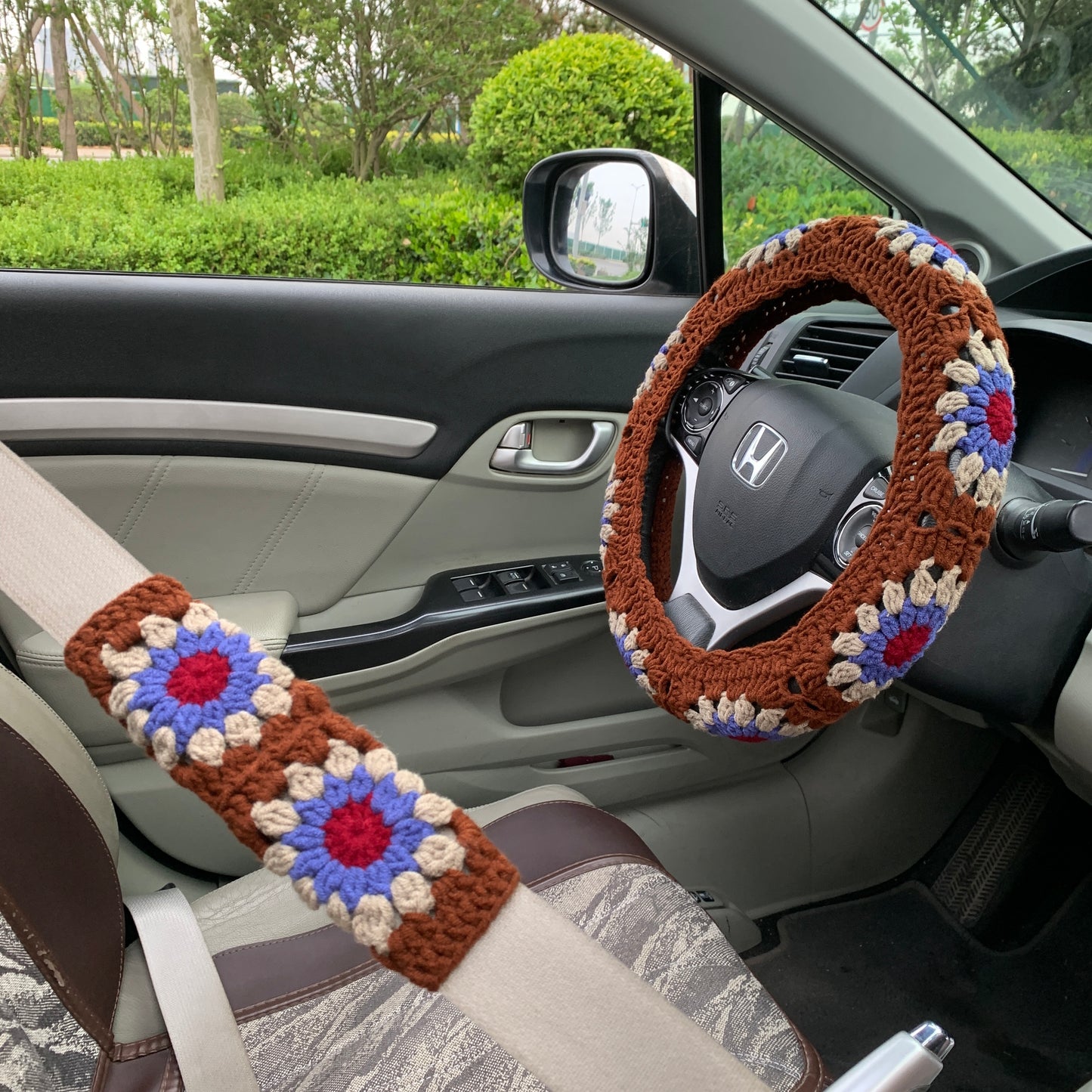 Steering Wheel Cover for women, Crochet Brown flower seat belt Cover, Car Accessories decorations