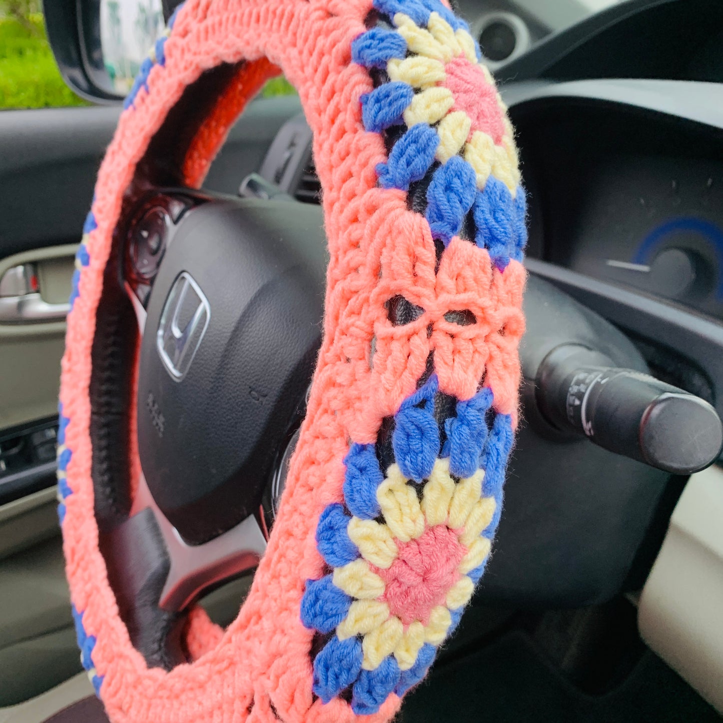 Steering Wheel Cover for women, Crochet cute flower seat belt Cover, Car Accessories decorations car Interior decor