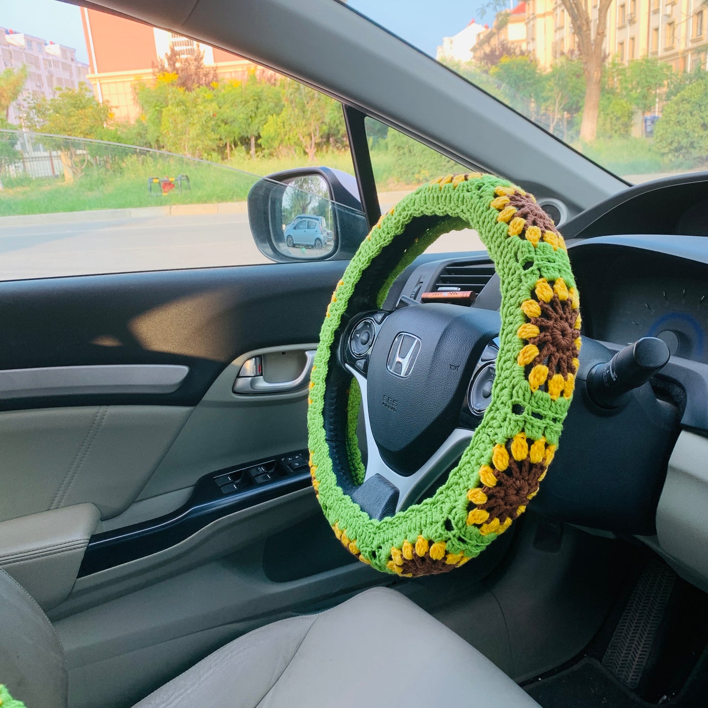 Steering Wheel Cover for women, Crochet Sunflower seat belt Cover, Car Accessories decorations Gift for her