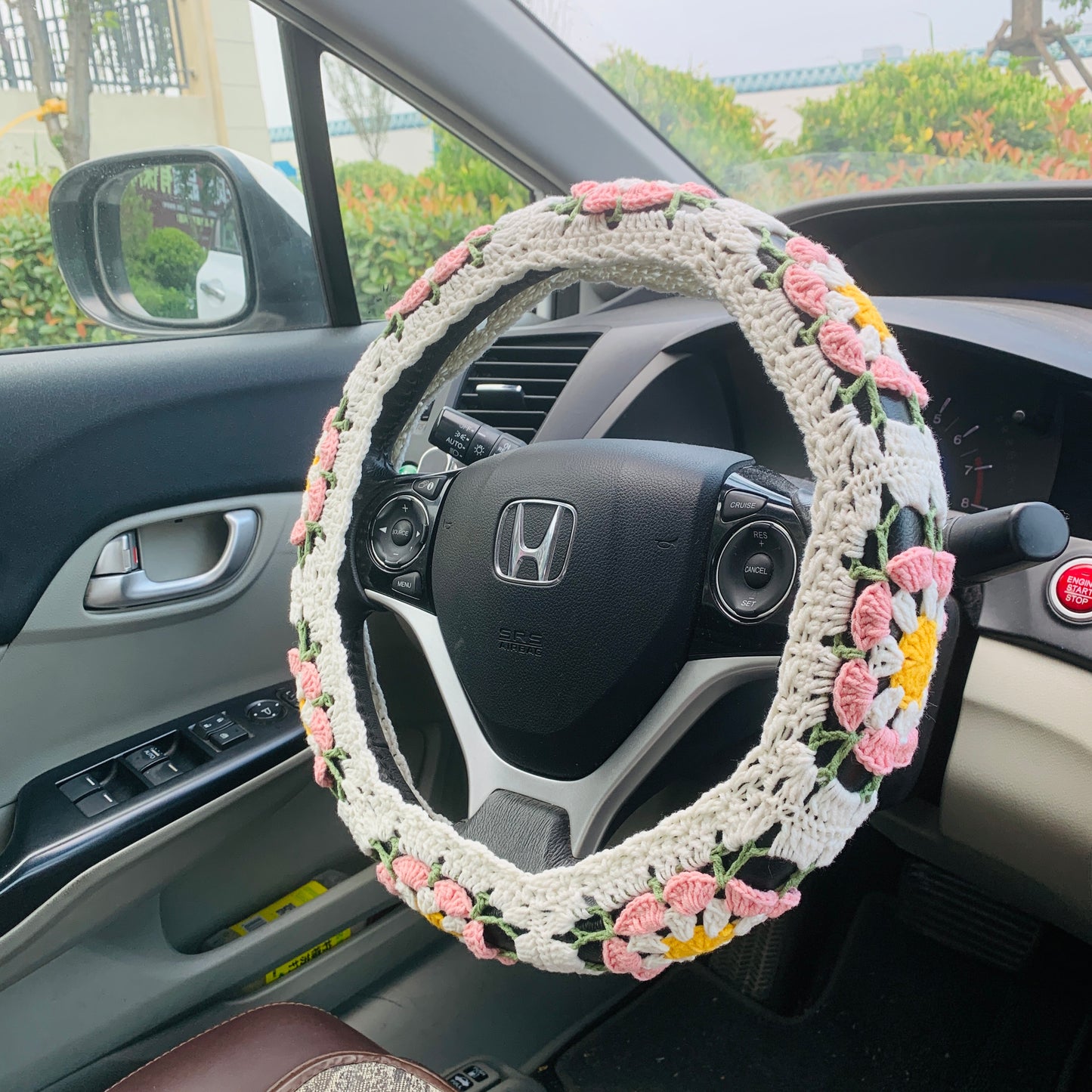 Steering Wheel Cover for women, Crochet cute handmade daisy flower seat belt Cover, Car interior Accessories decorations