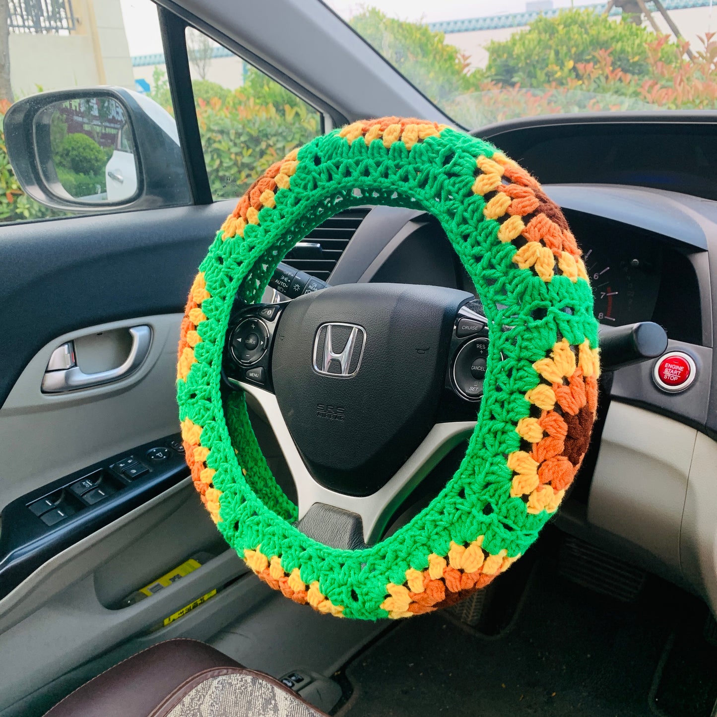 Handmade crochet Steering Wheel Cover for women, cute daisy flower seat belt Cover, Car interior Accessories decorations car gift