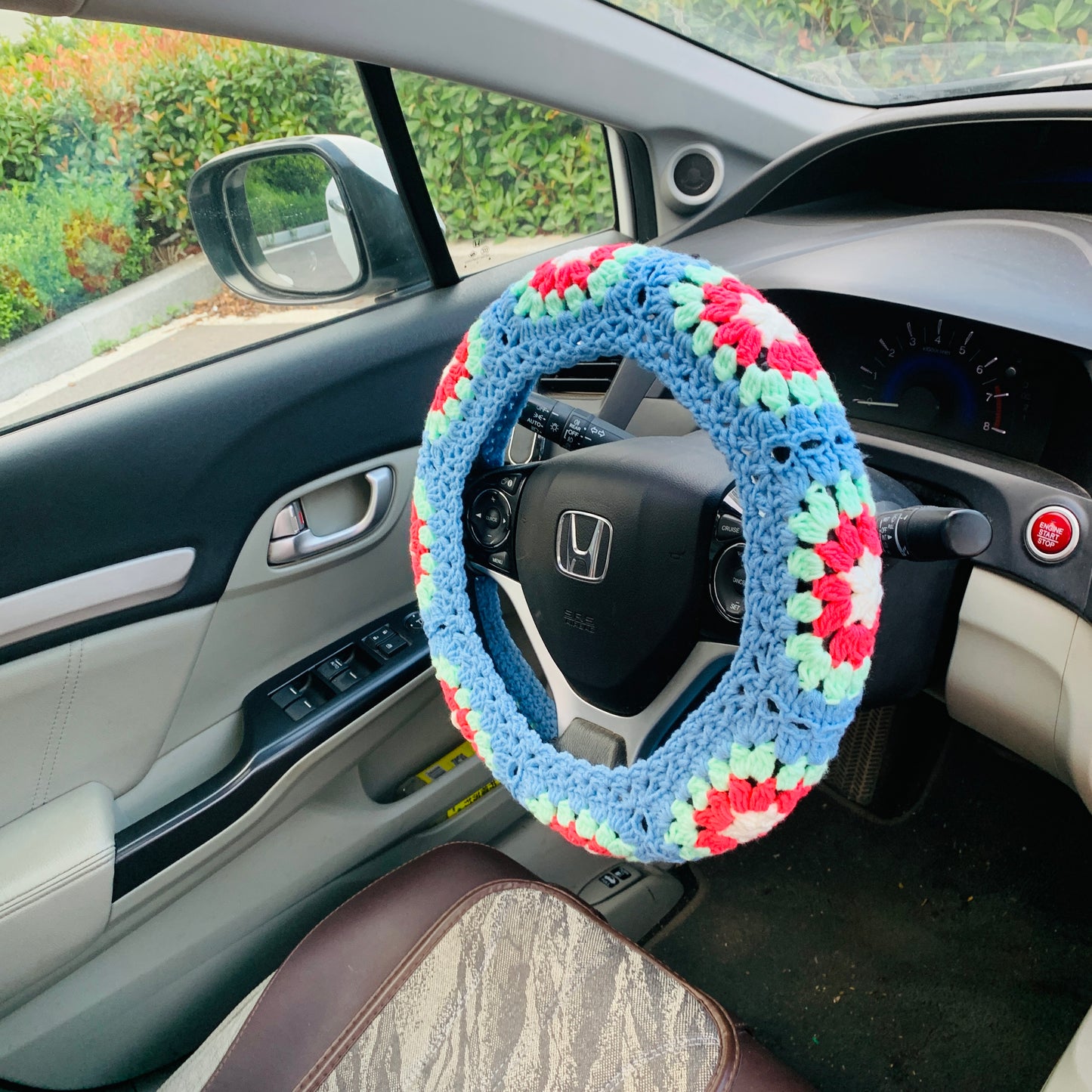 Crochet Steering Wheel Cover for women, handmade cute daisy flower seat belt Cover, Car interior Accessories decorations for her car gift