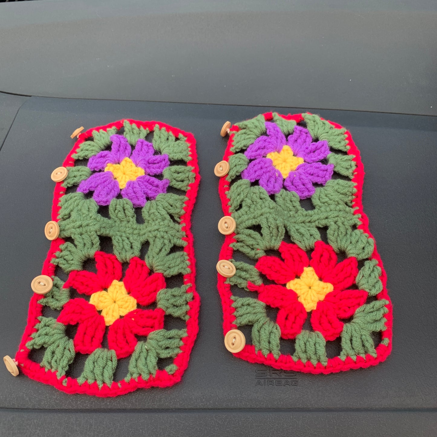 Handmade Steering Wheel Cover for women, cute daisy flower crochet seat belt Cover, Car interior Accessories decorations