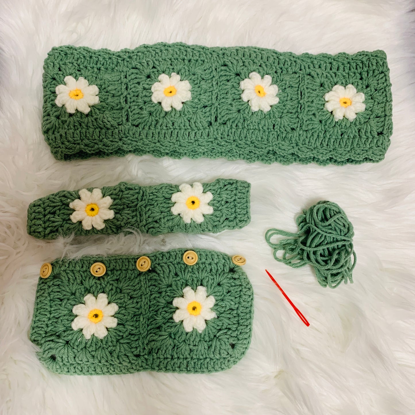 Handmade crochet Steering Wheel Cover for women, cute daisy flower seat belt Cover, Car interior Accessories decorations