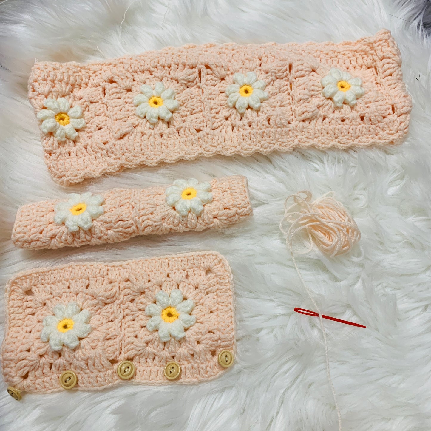 Handmade crochet Steering Wheel Cover for women, cute daisy flower seat belt Cover, Car interior Accessories decorations