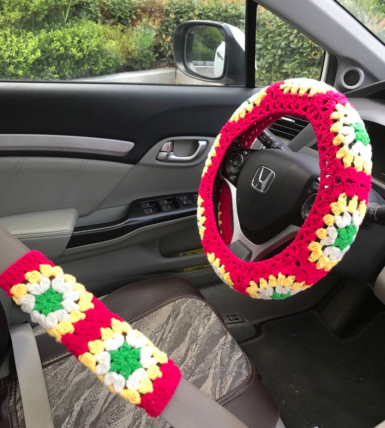 Crochet Steering Wheel Cover for women, handmade flower seat belt Cover, Car interior Accessories decorations