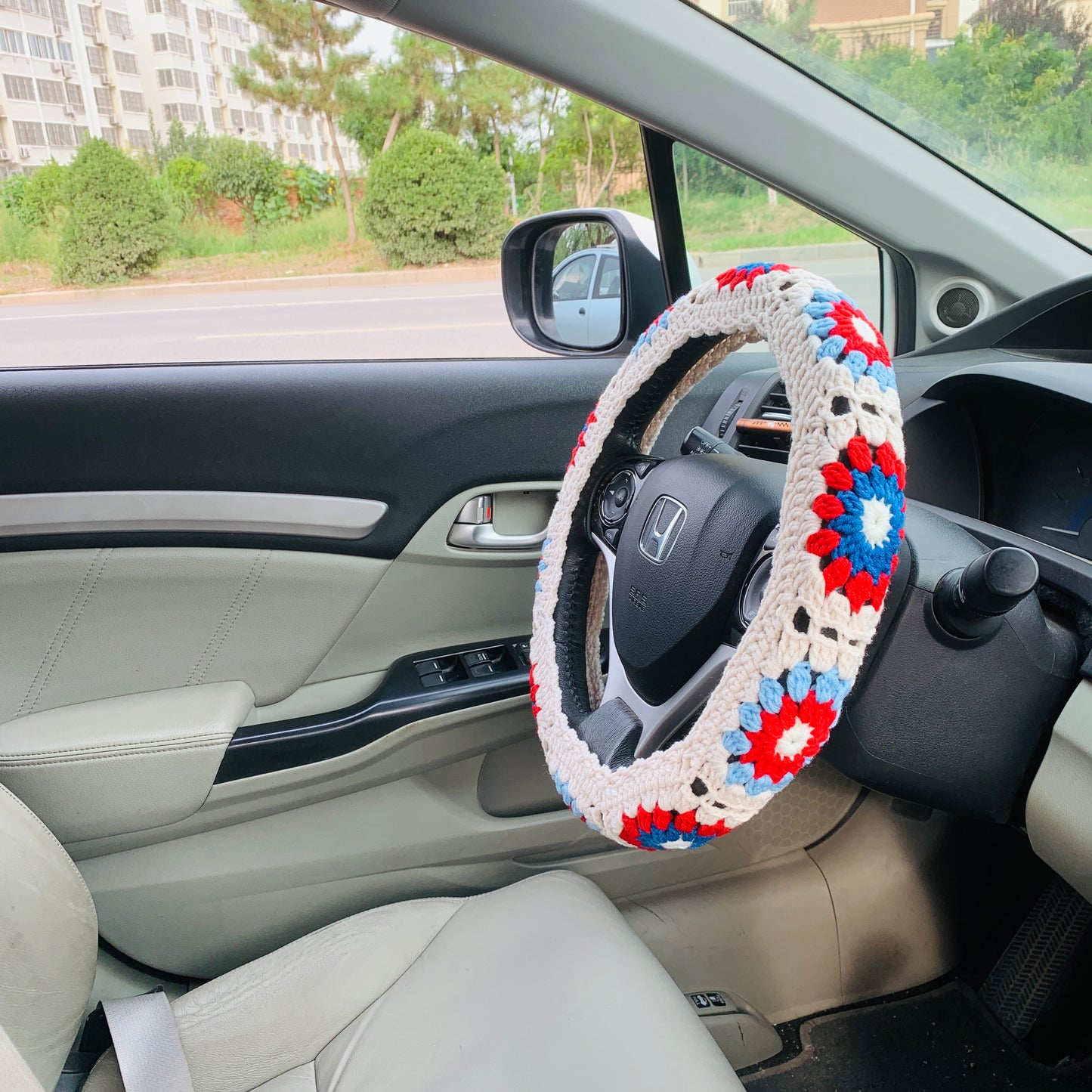 Steering Wheel Cover for women, Crochet Beige flower seat belt Cover, Car Accessories decorations