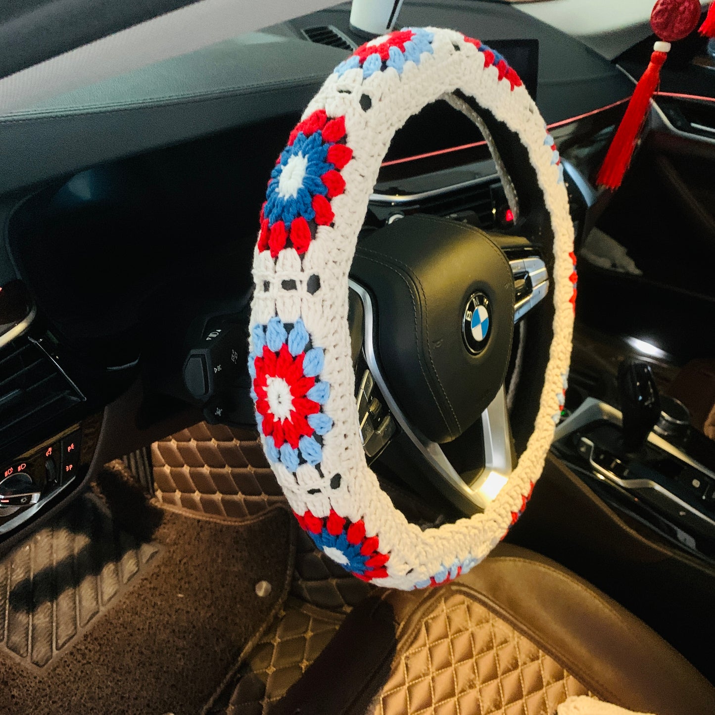 Steering Wheel Cover for women, Crochet Beige flower seat belt Cover, Car Accessories decorations